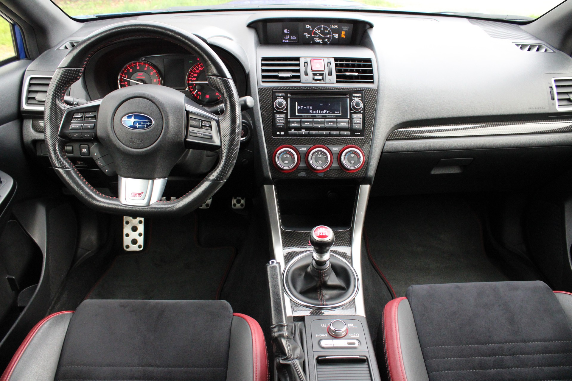 SUBARU WRX 2.5 Turbo 4WD STI Sport S-image-12
