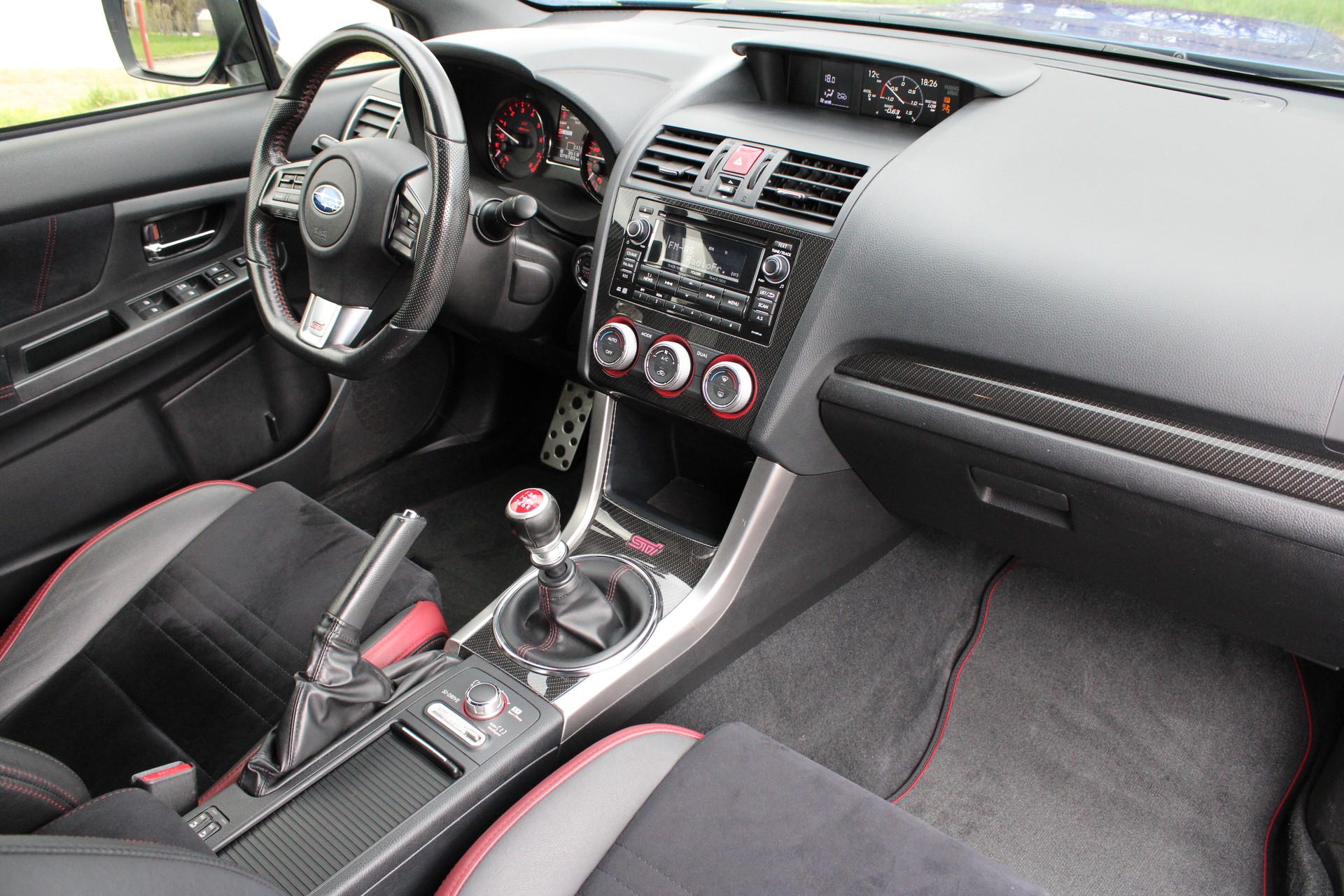 SUBARU WRX 2.5 Turbo 4WD STI Sport S-image-13