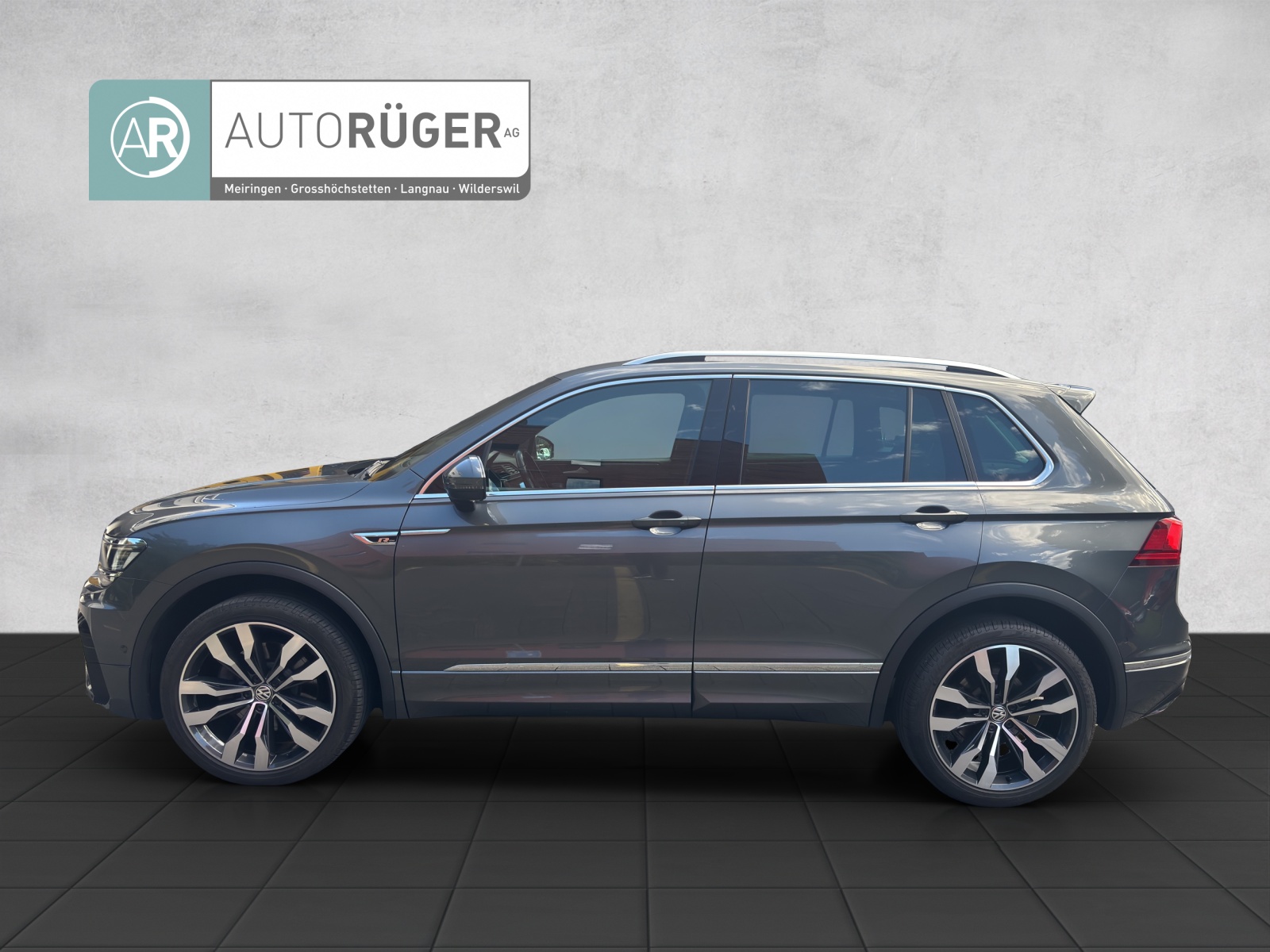 VW Tiguan 2.0 TDI SCR Highline 4Motion DSG-image-2