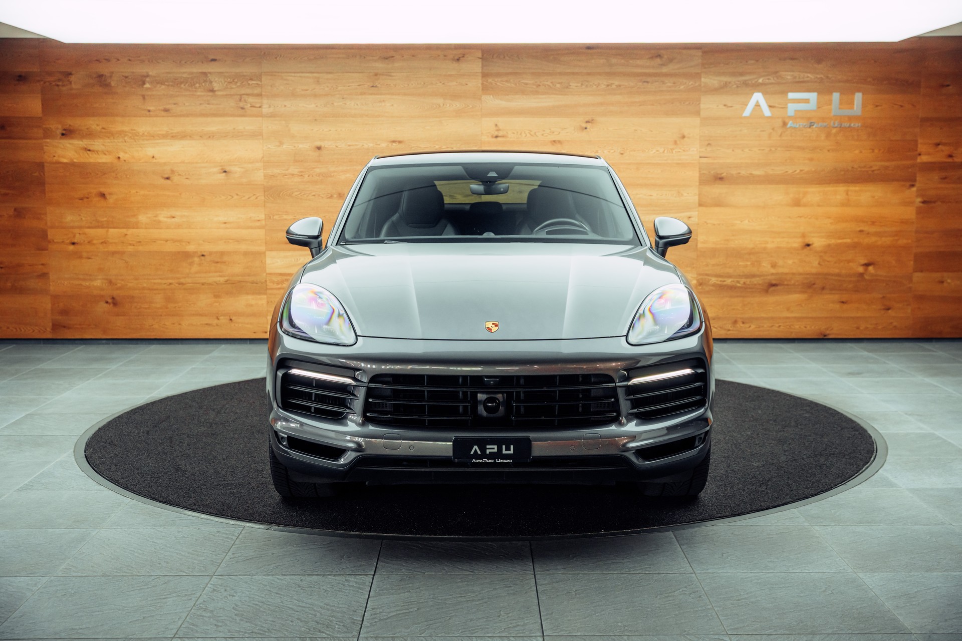 PORSCHE Cayenne Coupé E-Hybrid-image-15
