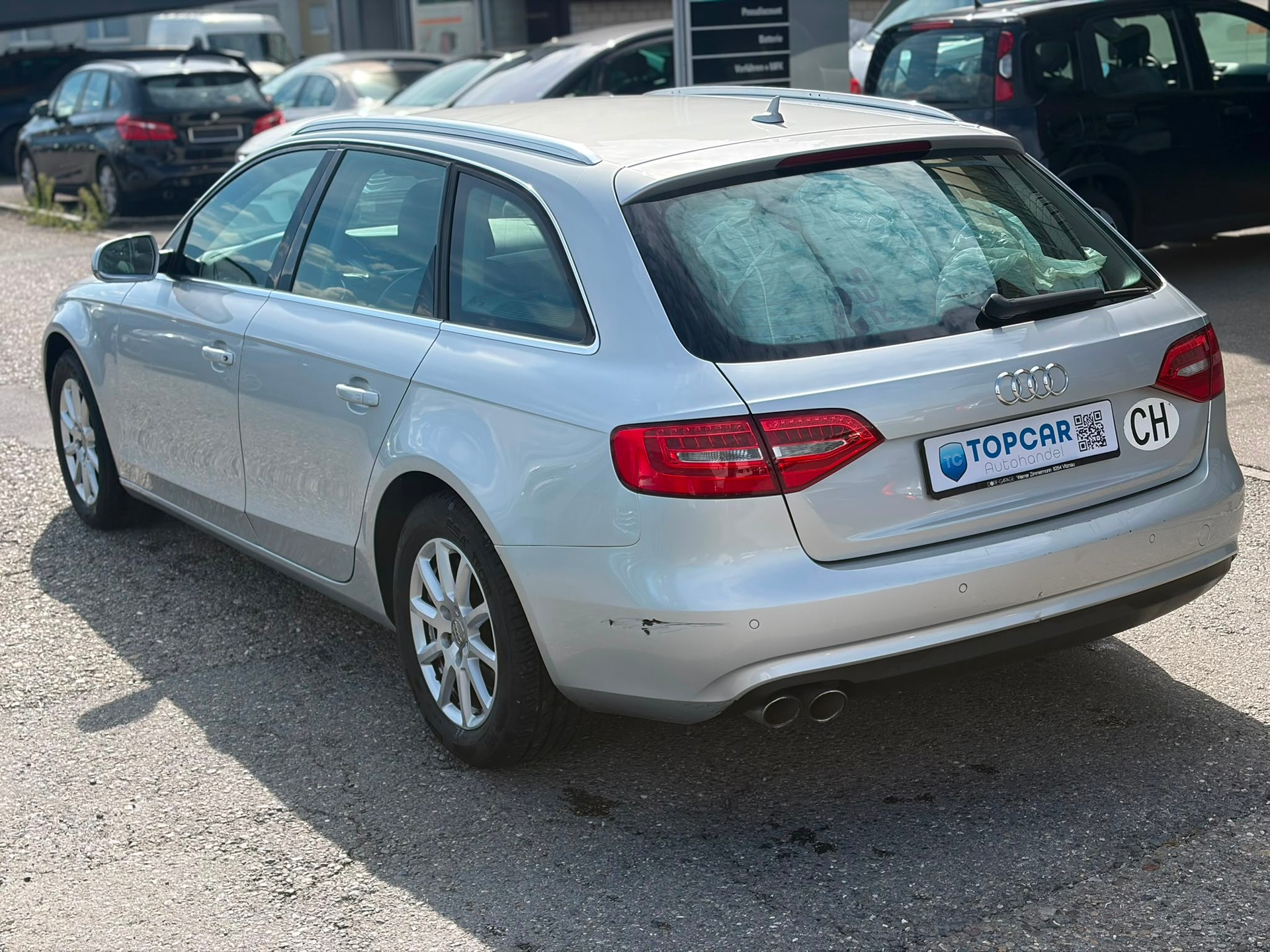 AUDI A4 Avant 2.0 TDI multitronic-image-4