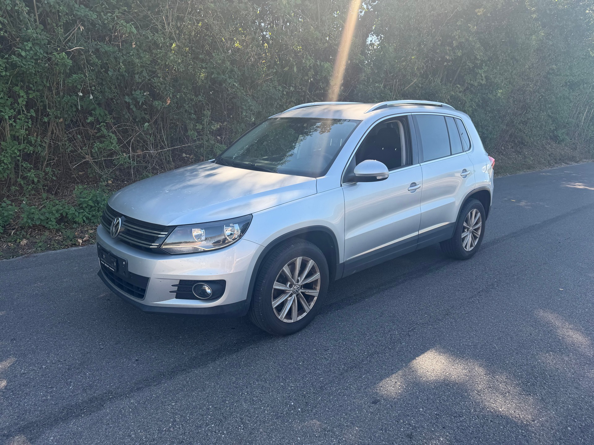 VW Tiguan 2.0 TDI BlueMotion Track&Style 4Motion DSG-image-0
