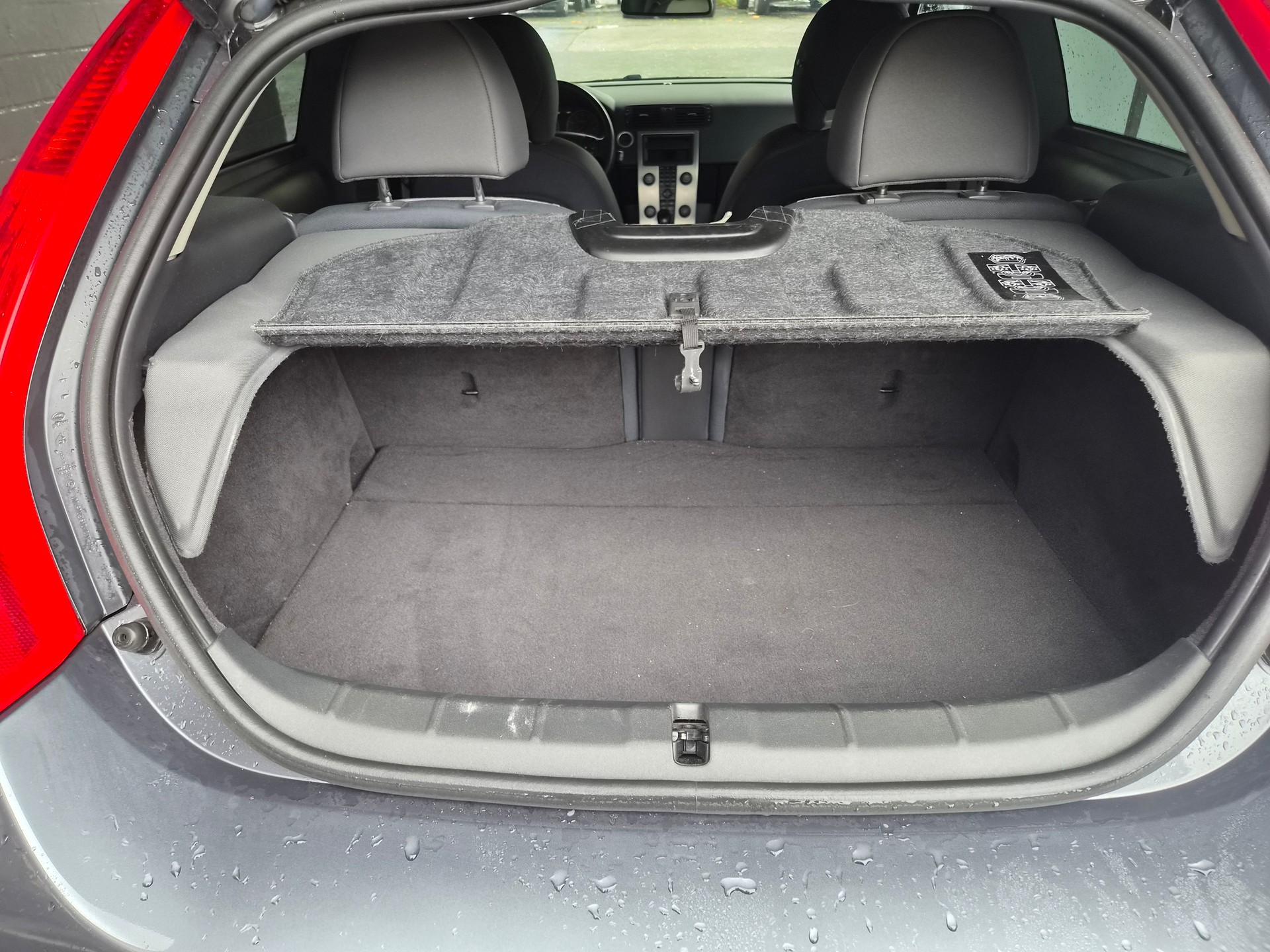 VOLVO C30 T5 Momentum-image-15