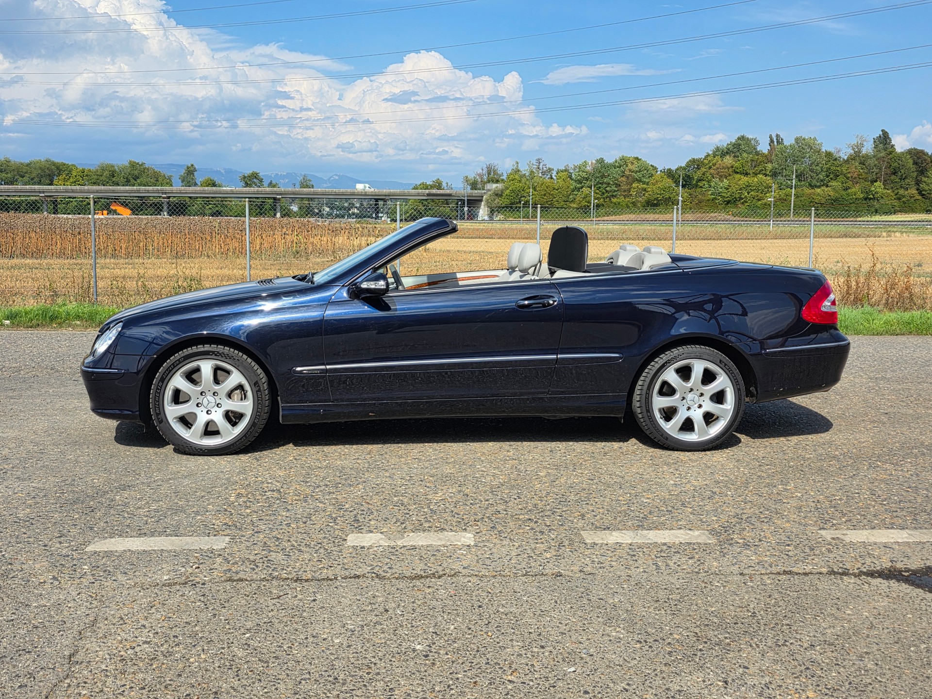 MERCEDES-BENZ CLK 500 Elégance Automatic-image-2