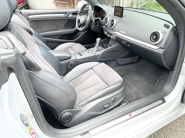 AUDI A3 Cabriolet 2.0 TFSI Sport quattro S-tronic-image-11