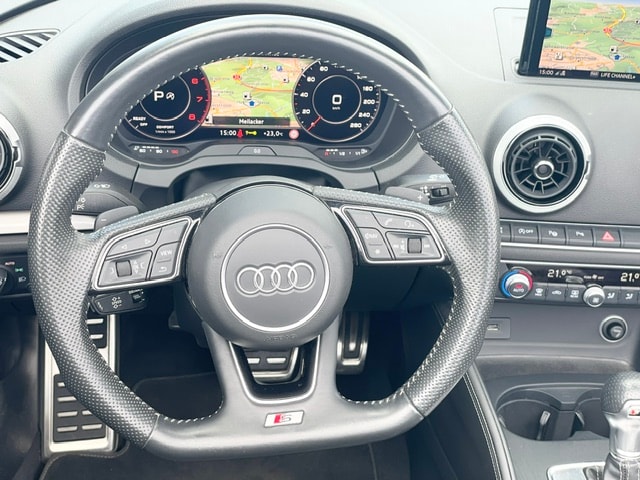 AUDI A3 Cabriolet 2.0 TFSI Sport quattro S-tronic-image-5