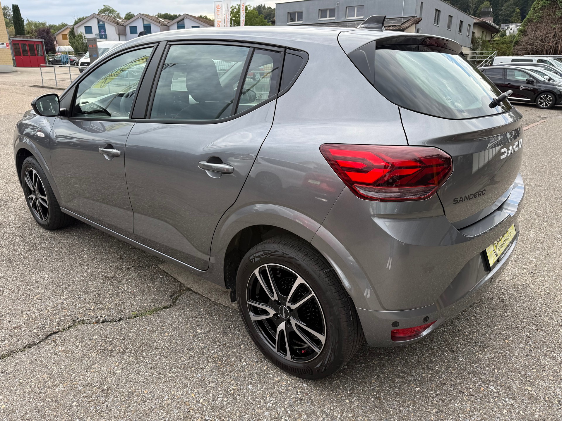 DACIA Sandero TCe 90 Journey-image-3