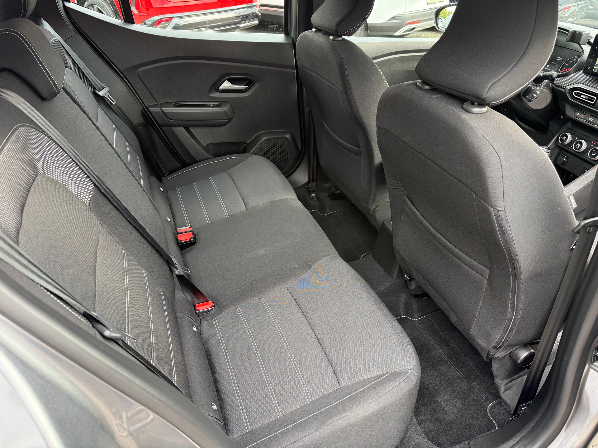 DACIA Sandero TCe 90 Journey-image-11