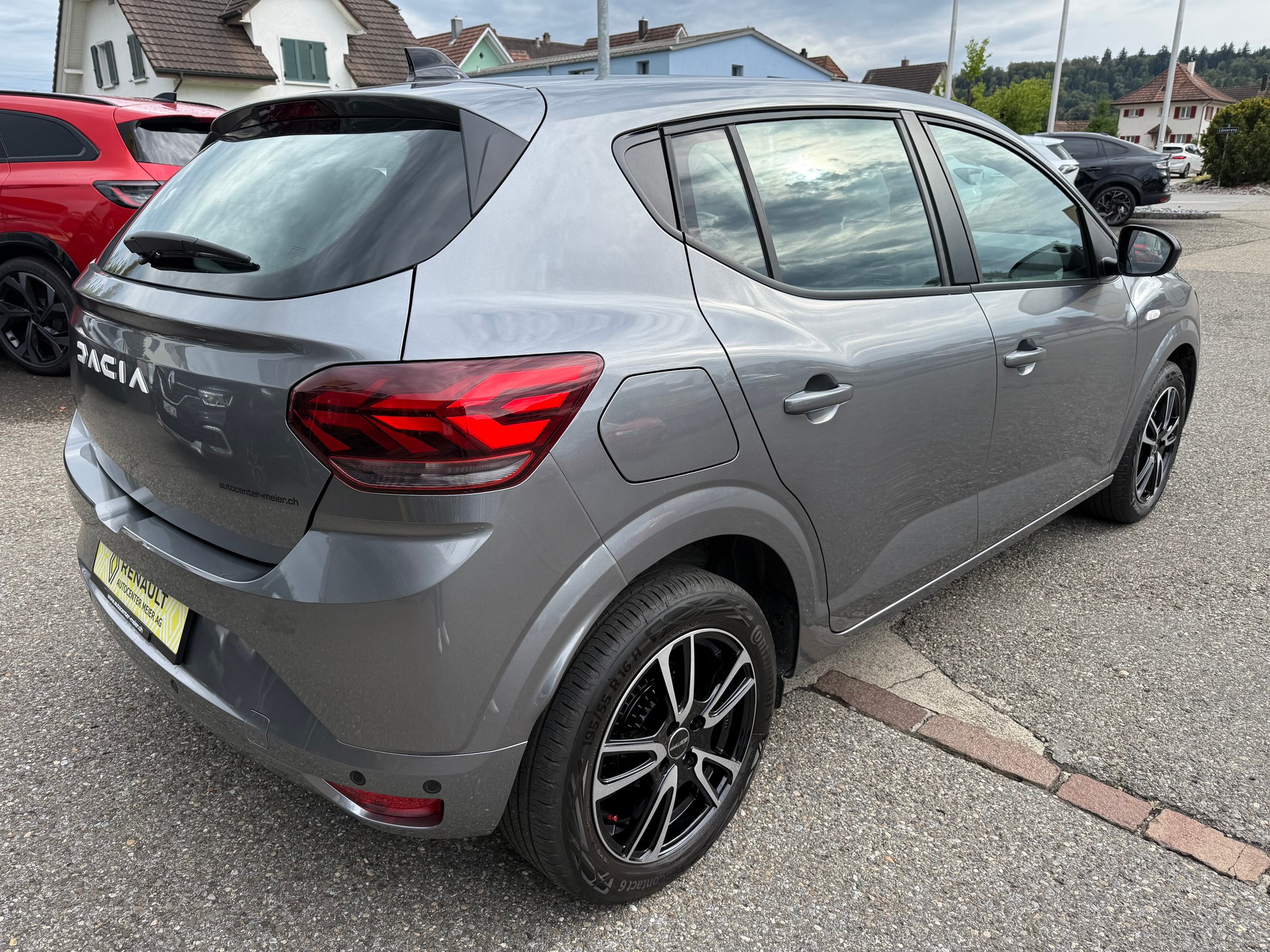 DACIA Sandero TCe 90 Journey-image-5