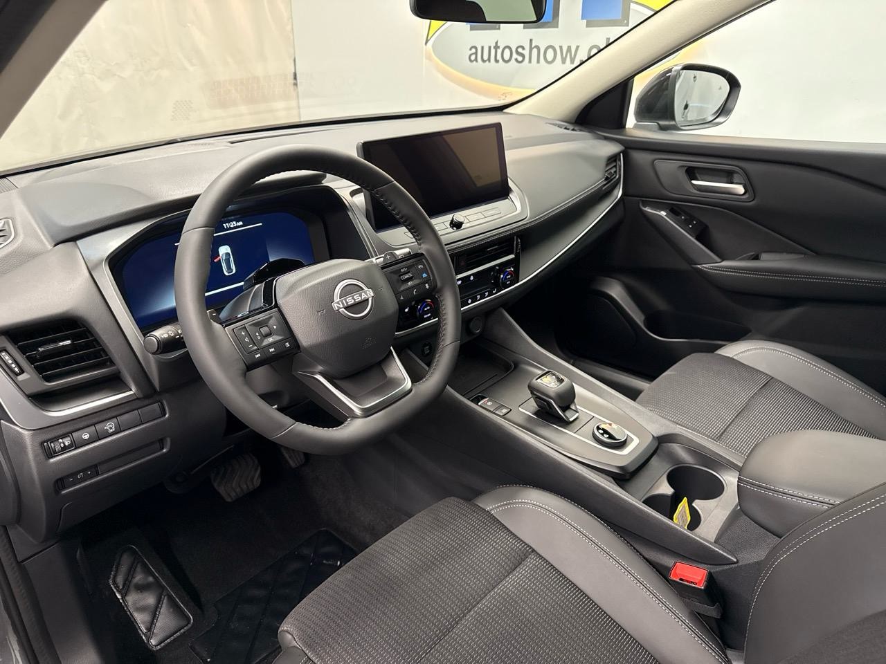 NISSAN Qashqai 1.3 DIG-T MHEV N-Connecta Xtronic 4x4-image-2