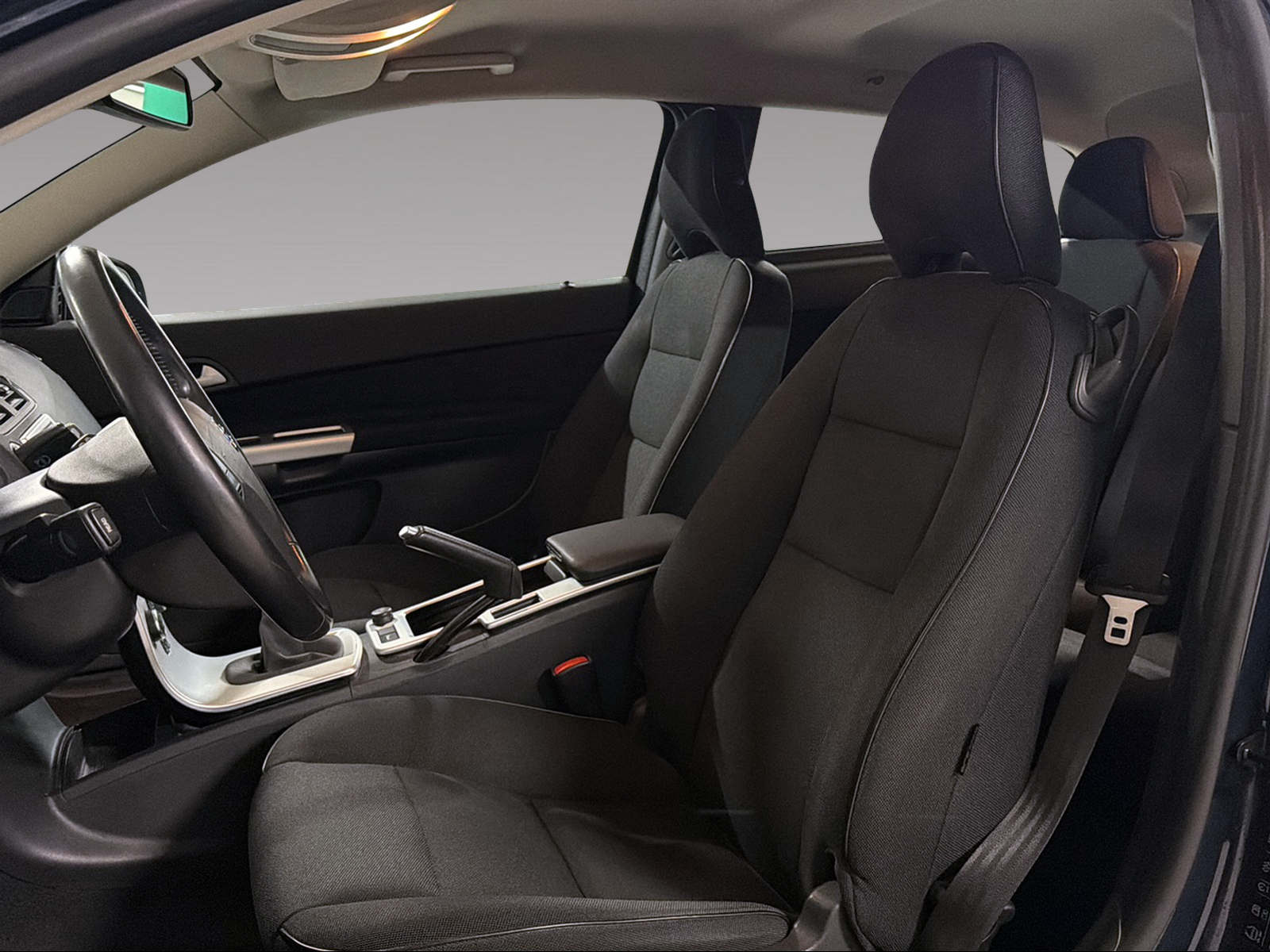 VOLVO C30 1.6 D2 Kinetic S/S-image-6