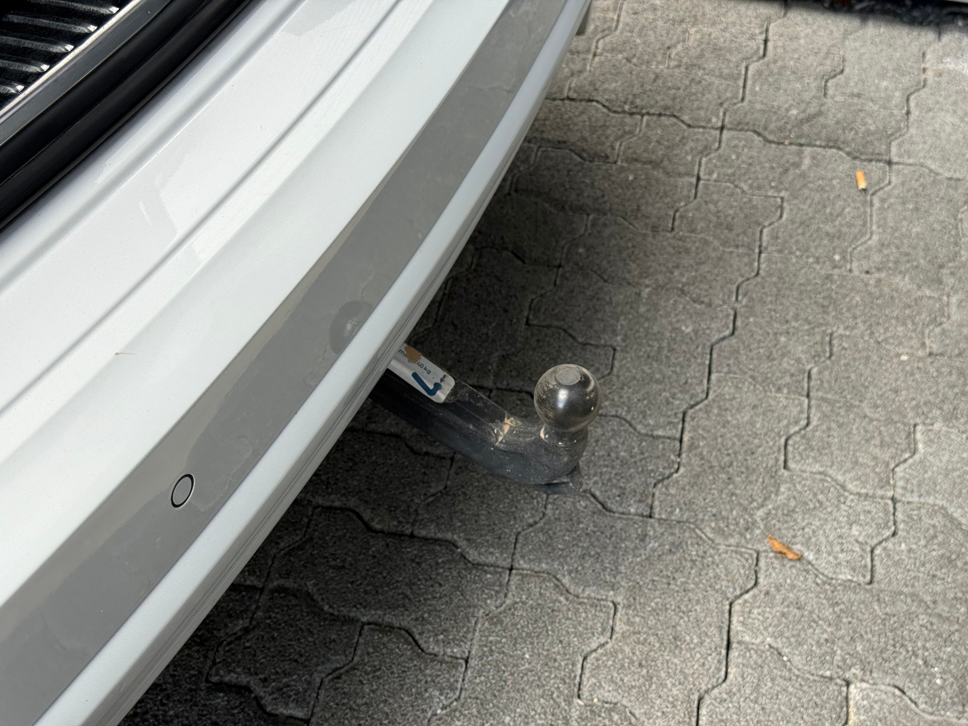 PORSCHE Cayenne S E-Hybrid Platinum Edition-image-15