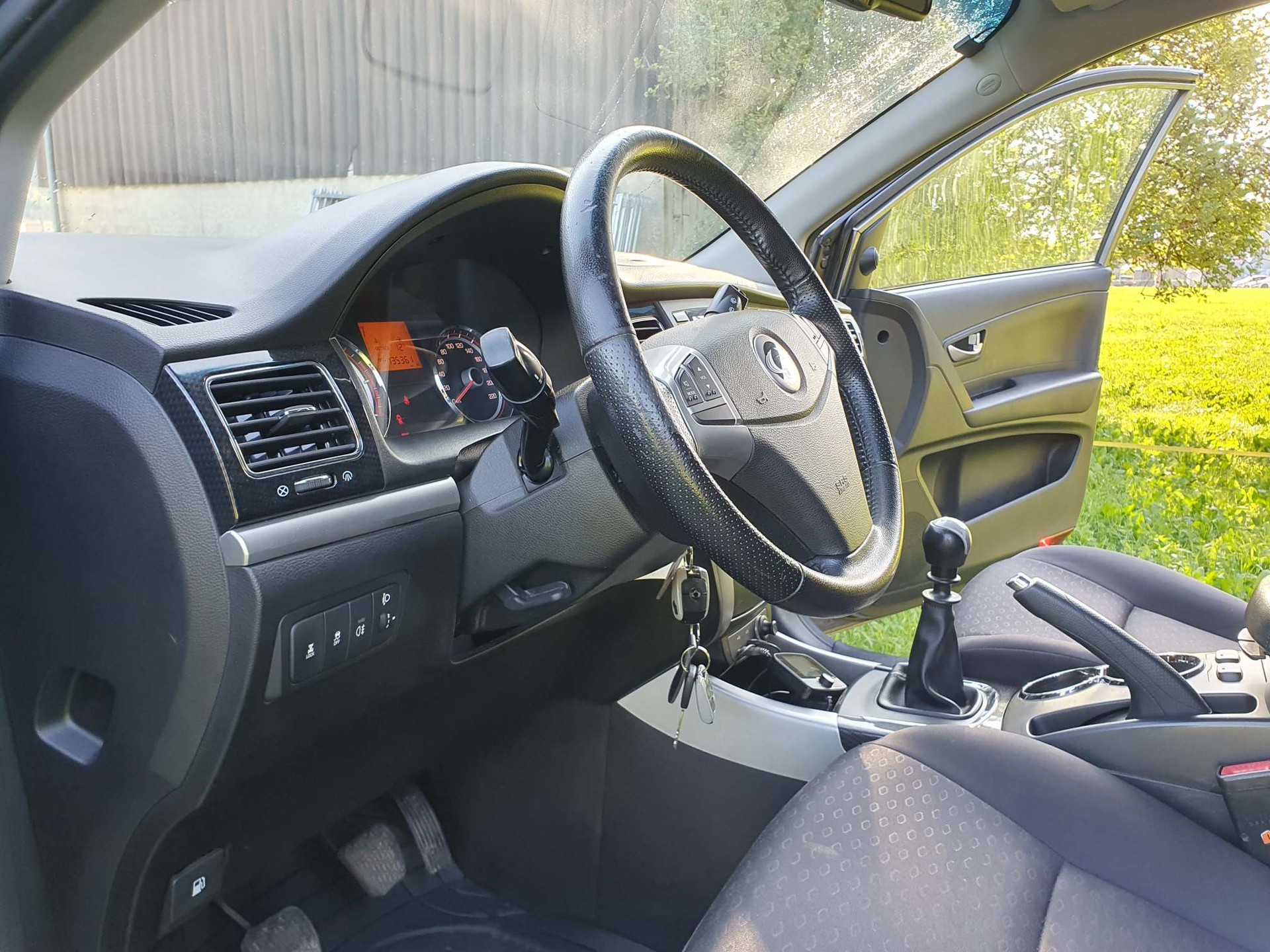 KGM-SsangYong Korando 2.0 XDi Green Edition 4WD-image-8