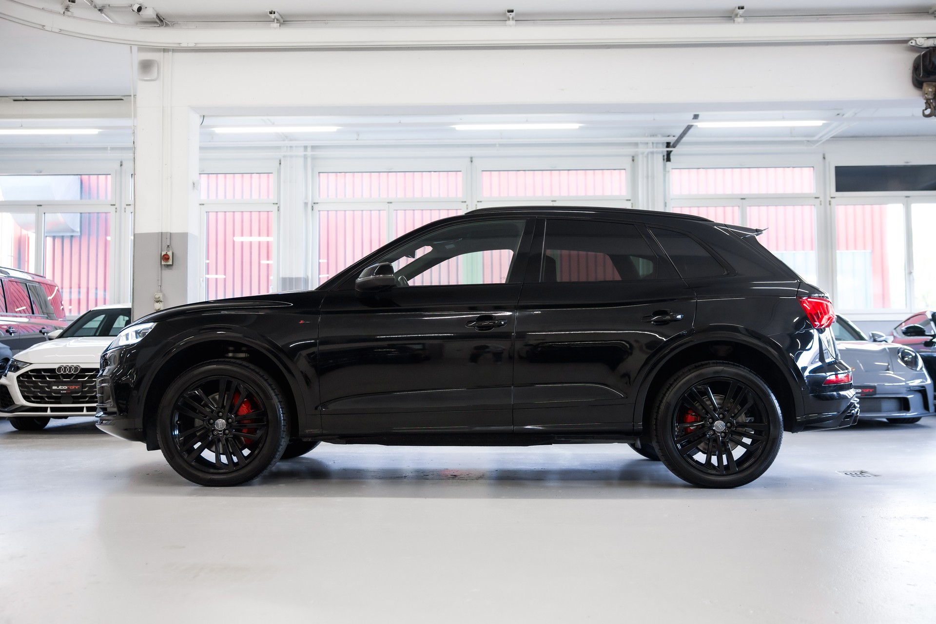 AUDI Q5 40 TDI S Line quattro S-tronic *CH-FHZ*-image-4