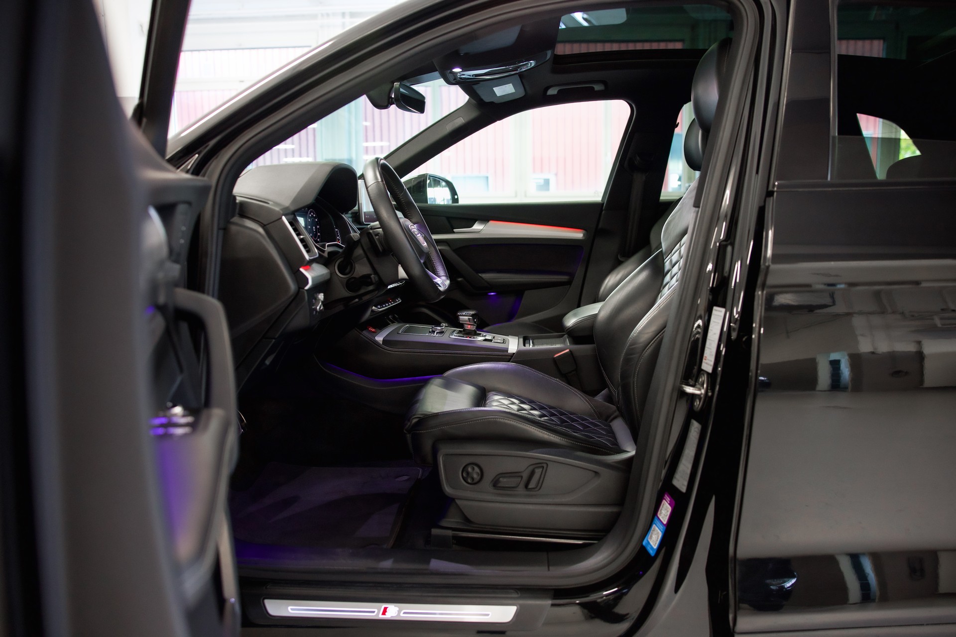 AUDI Q5 40 TDI S Line quattro S-tronic *CH-FHZ*-image-18