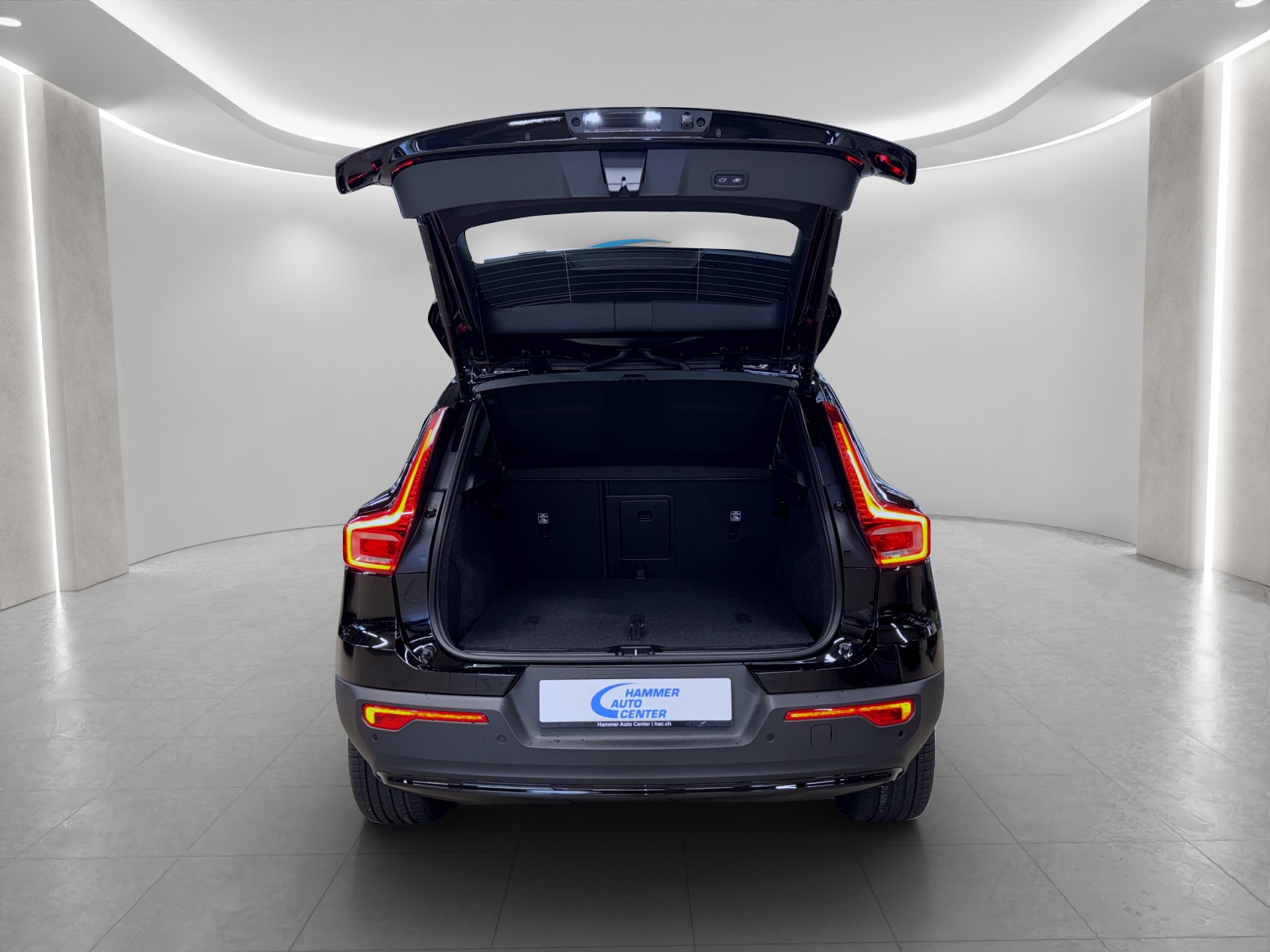 VOLVO EX40 Twin Performance Ultra AWD-image-4