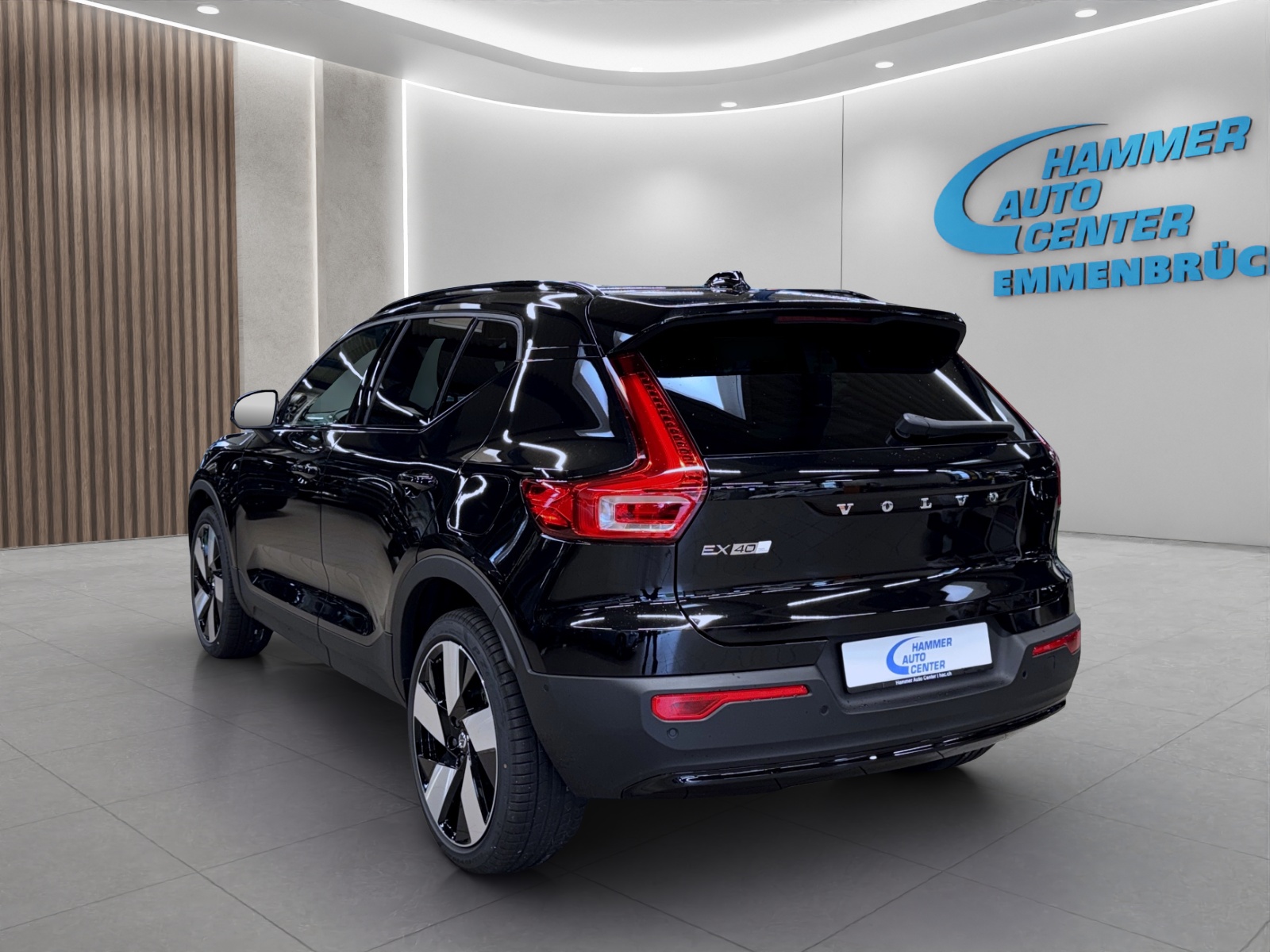VOLVO EX40 Twin Performance Ultra AWD-image-2