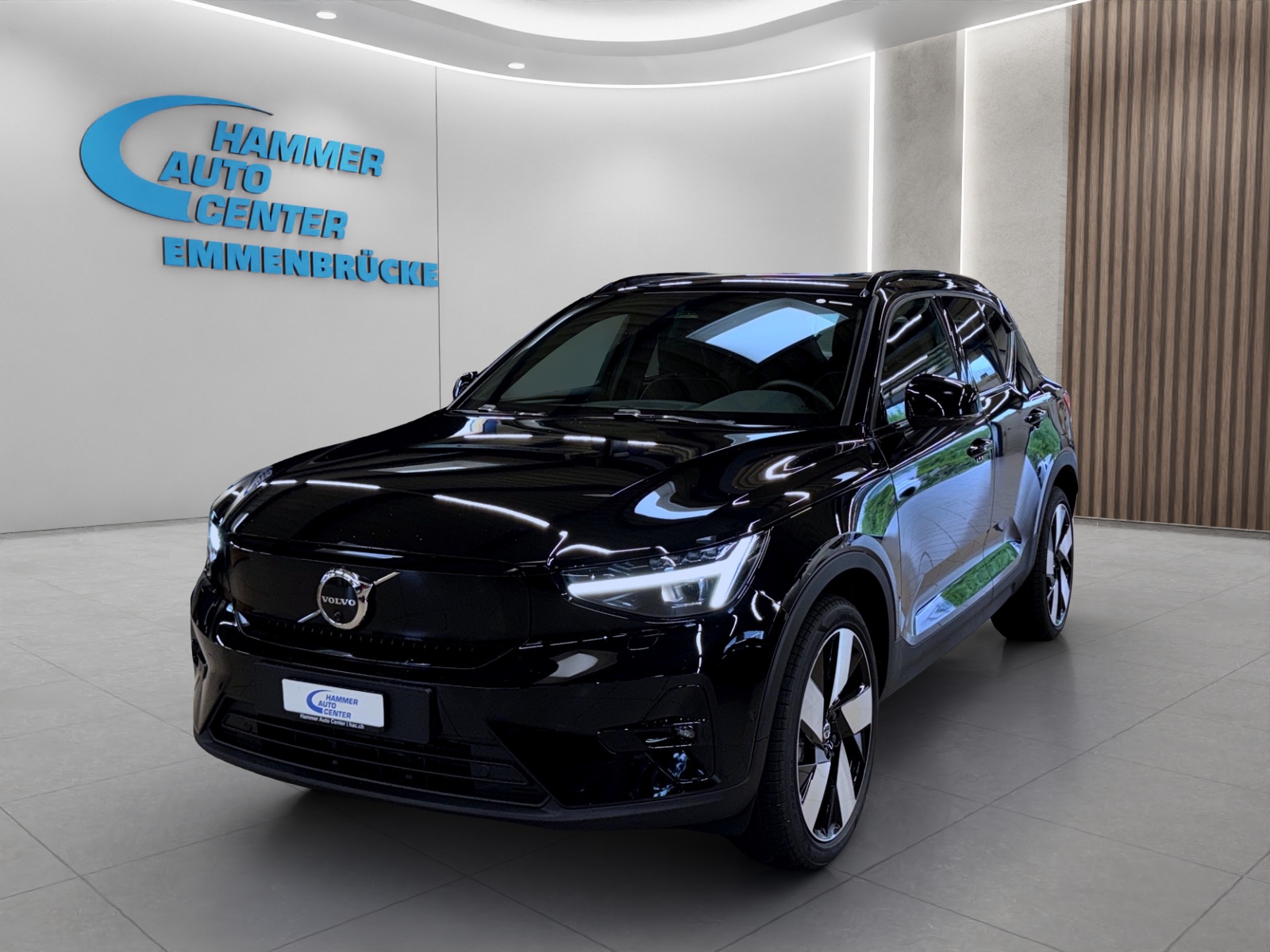 VOLVO EX40 Twin Performance Ultra AWD-image-0