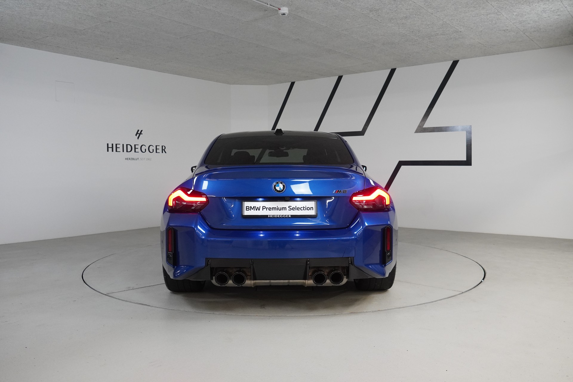 BMW M2 Steptronic-image-5