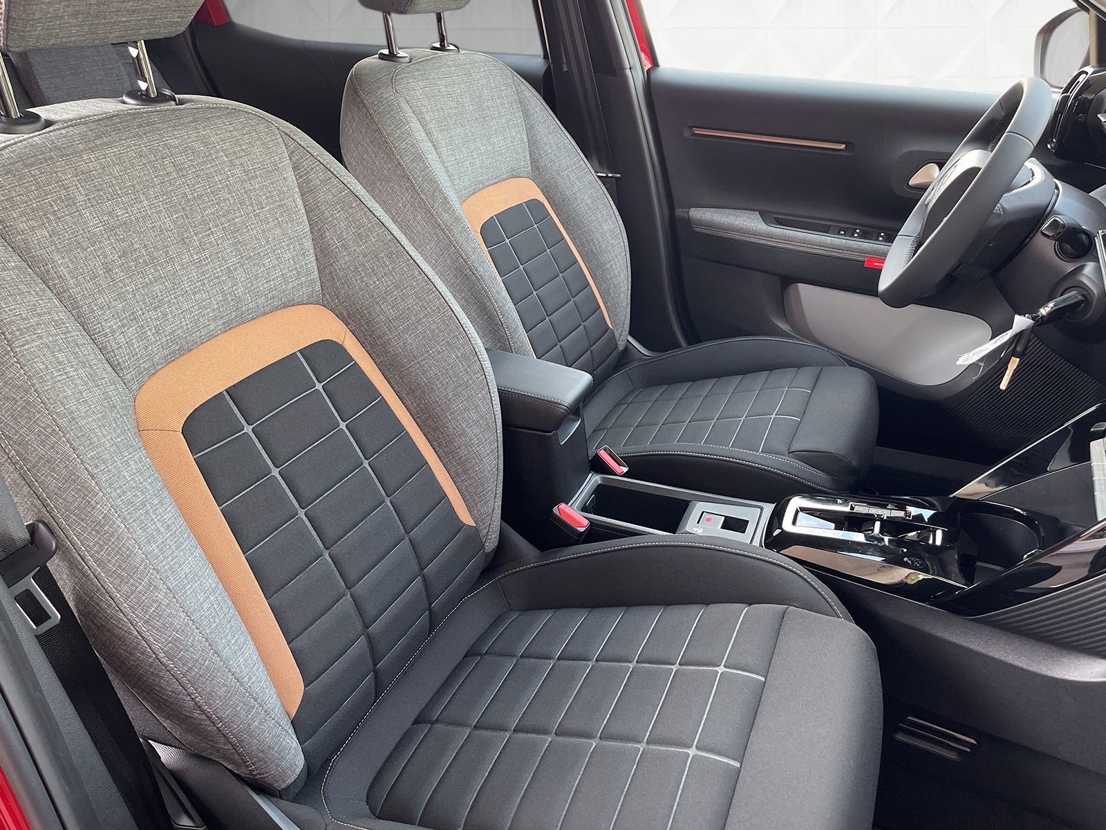 CITROEN C3 Aircross 1.2 MHEV Plus-image-11