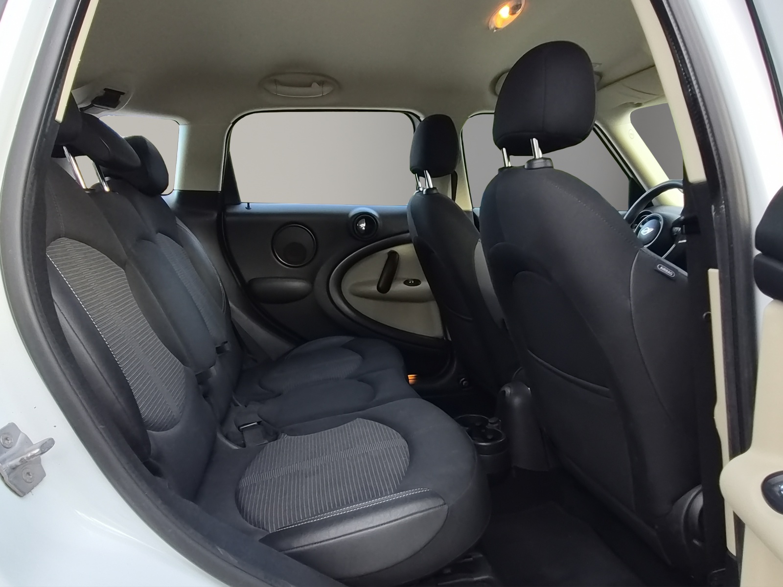 MINI Countryman Cooper S ALL4-image-14