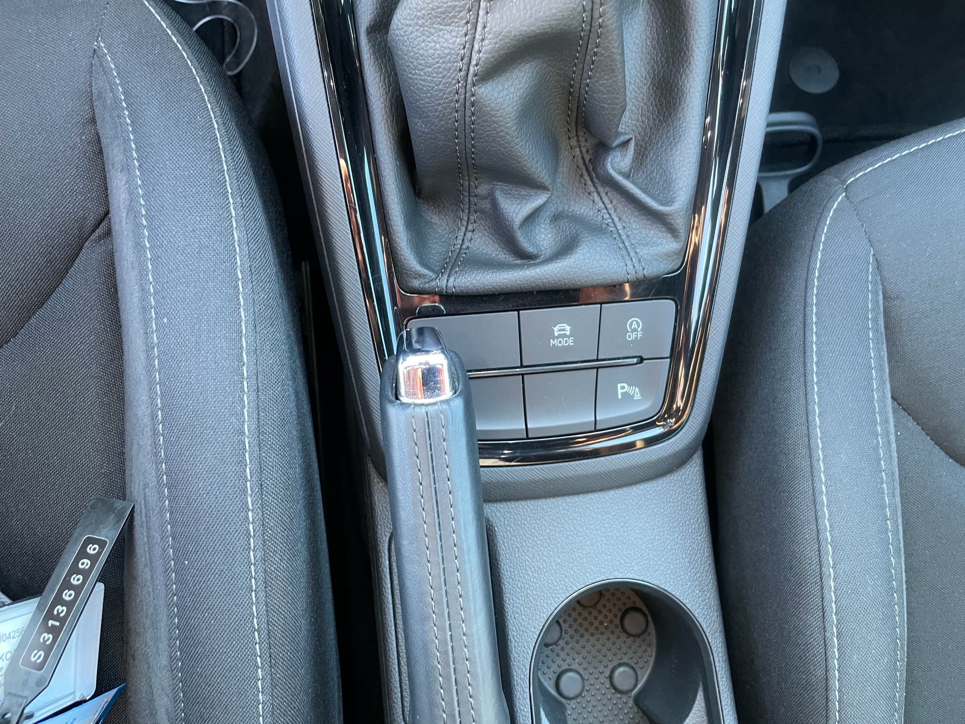 SKODA Kamiq 1.0 TSI Selection DSG-image-12