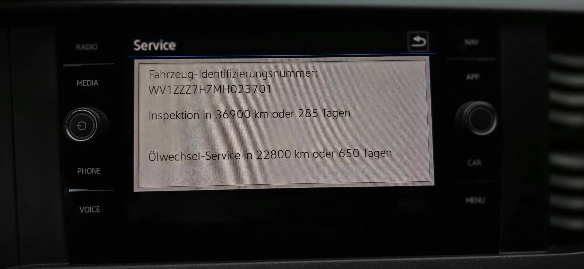 VW T6.1 2.0 TDI 4Motion DSG-image-21