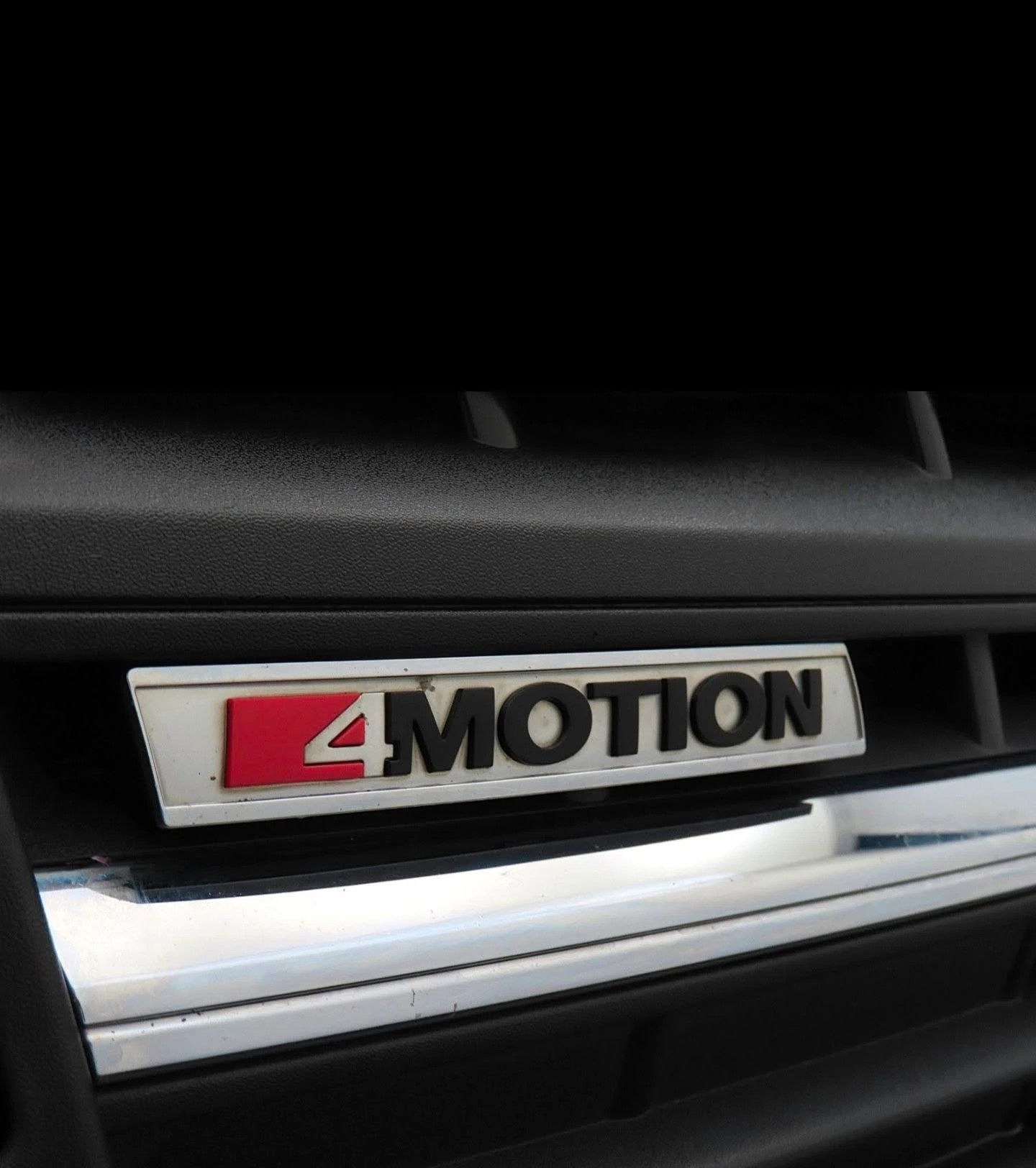 VW T6.1 2.0 TDI 4Motion DSG-image-24