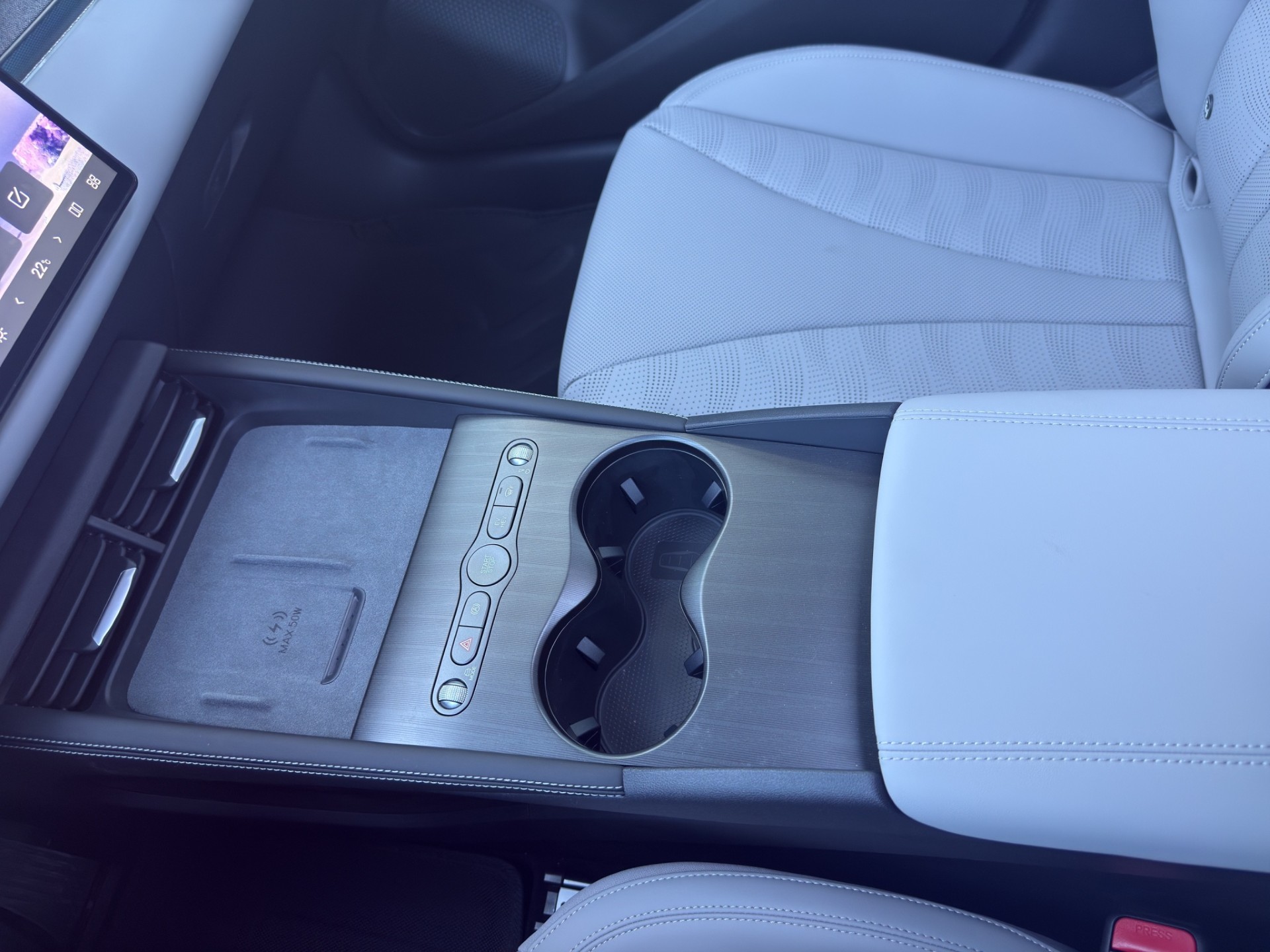 BYD Seal 6 DM-i Touring Comfort-image-10