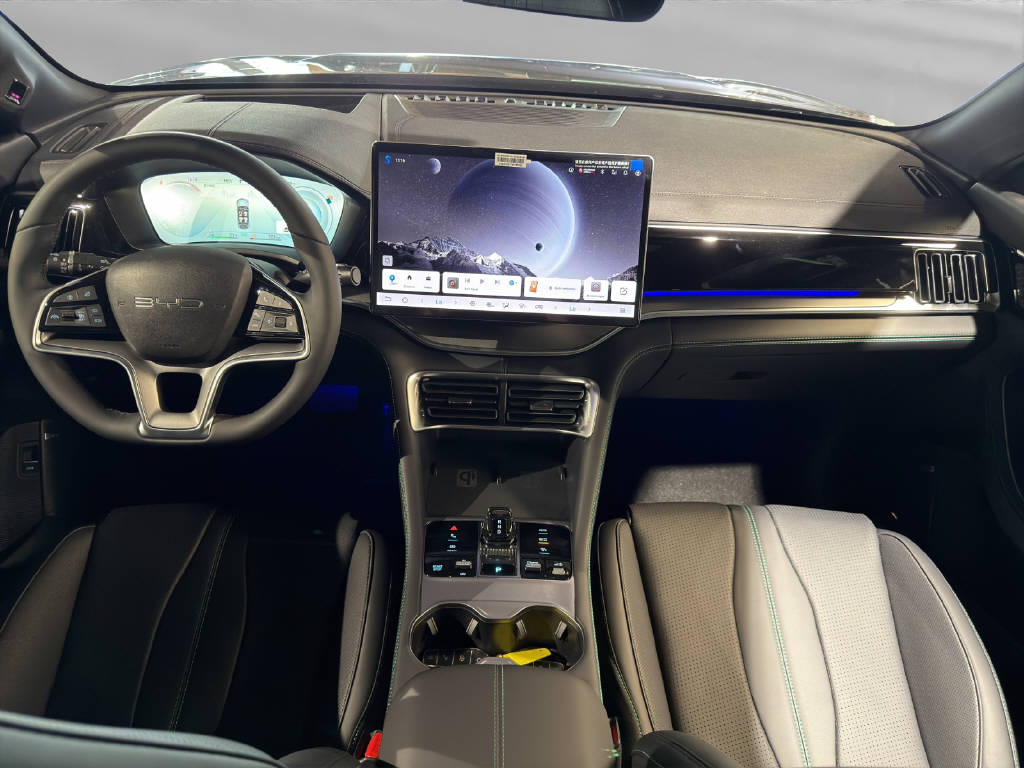 BYD Seal U DM-i Design AWD-image-4