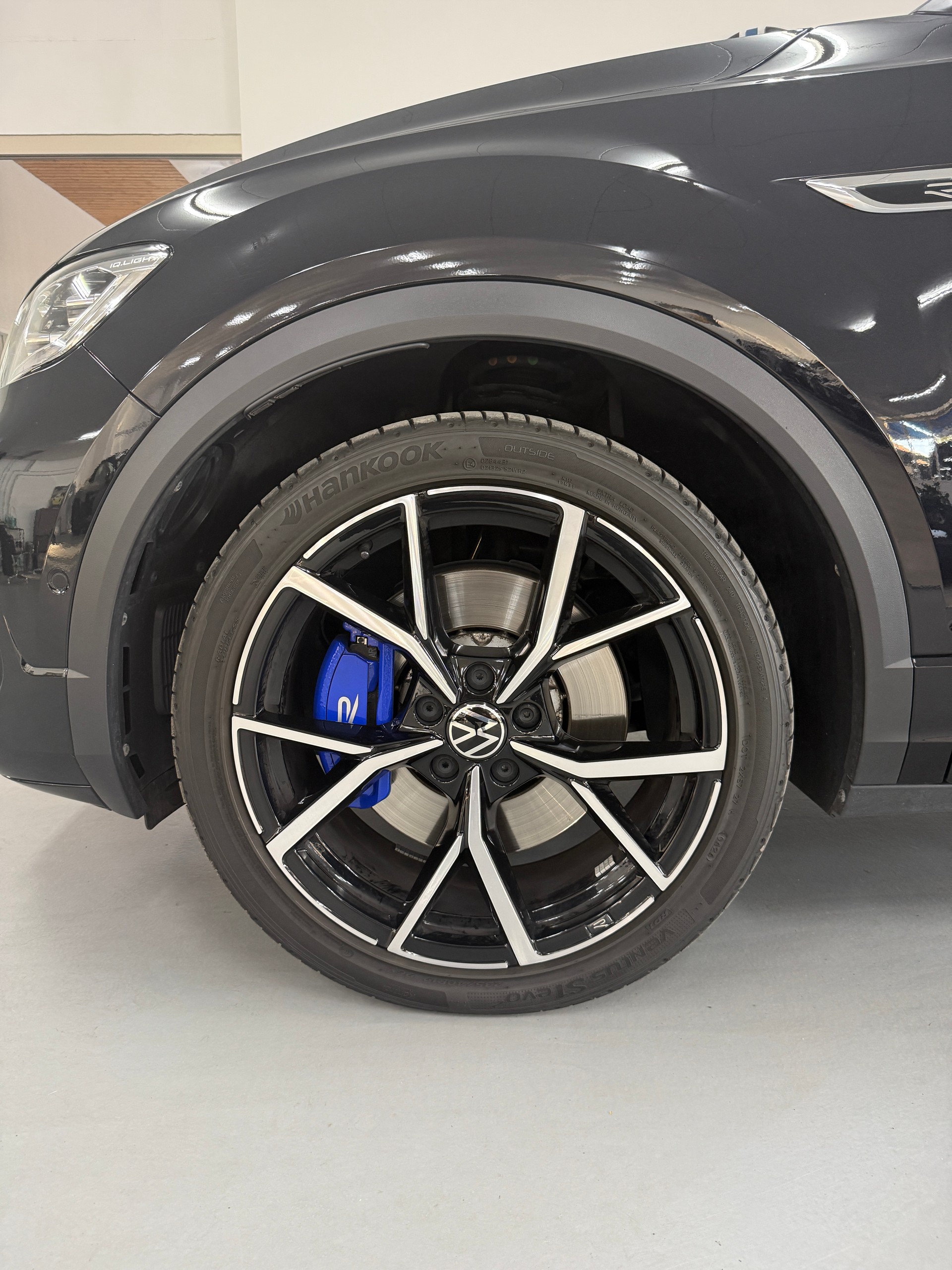 VW T-Roc 2.0 TSI R DSG 4Motion-image-13