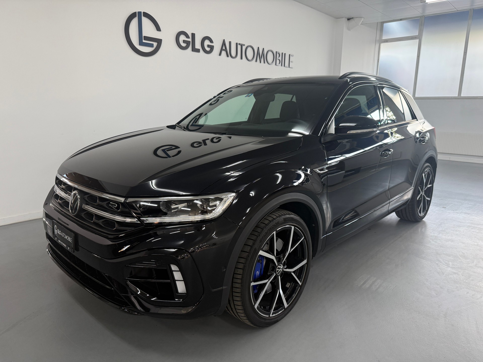 VW T-Roc 2.0 TSI R DSG 4Motion-image-0