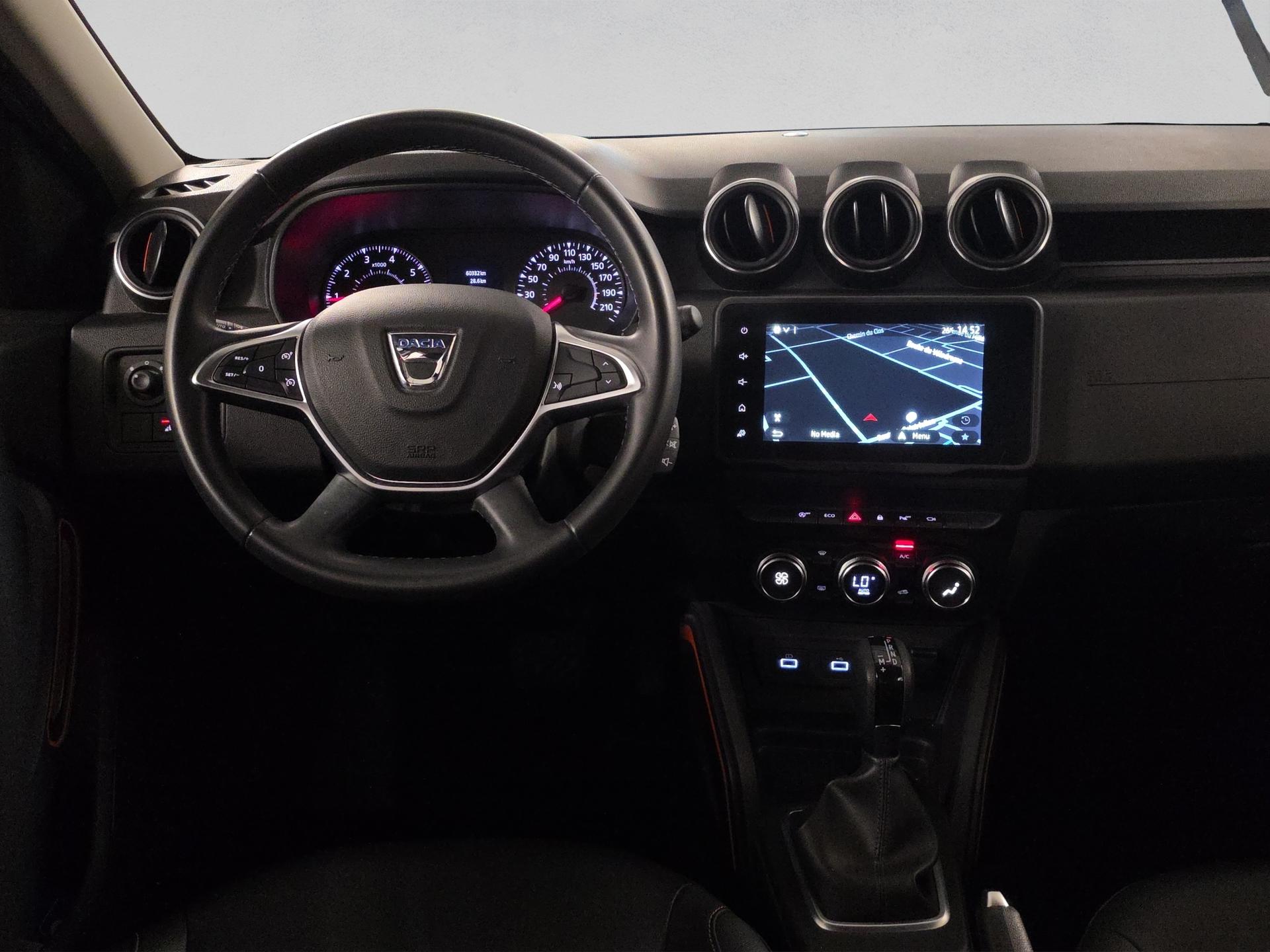 DACIA Duster TCe 150 Extreme EDC 4x2-image-13