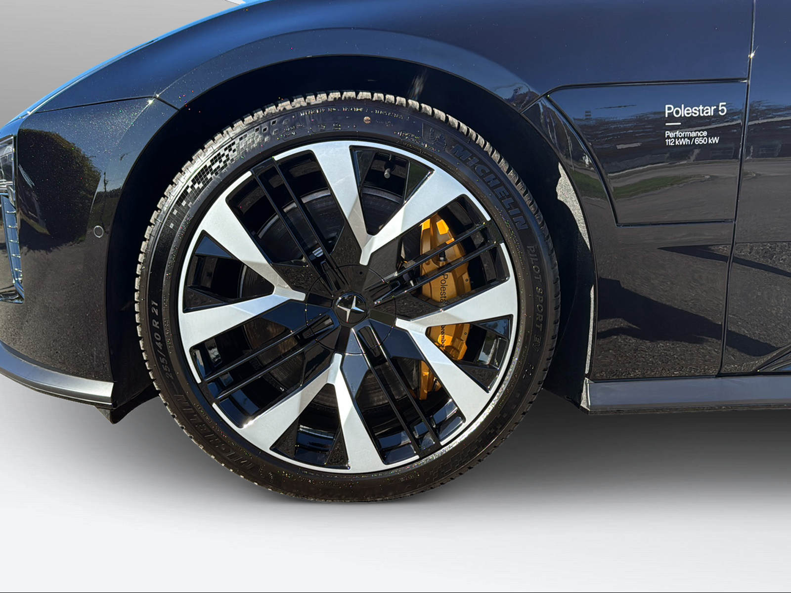 POLESTAR 5 Performance Launch Edition-image-8