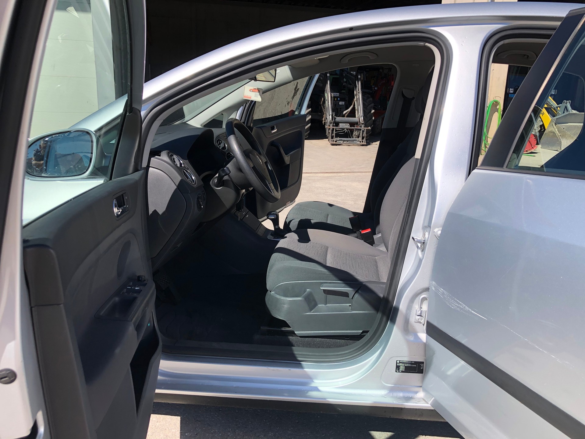 VW Golf Plus 1.6 FSI Comfortline-image-8
