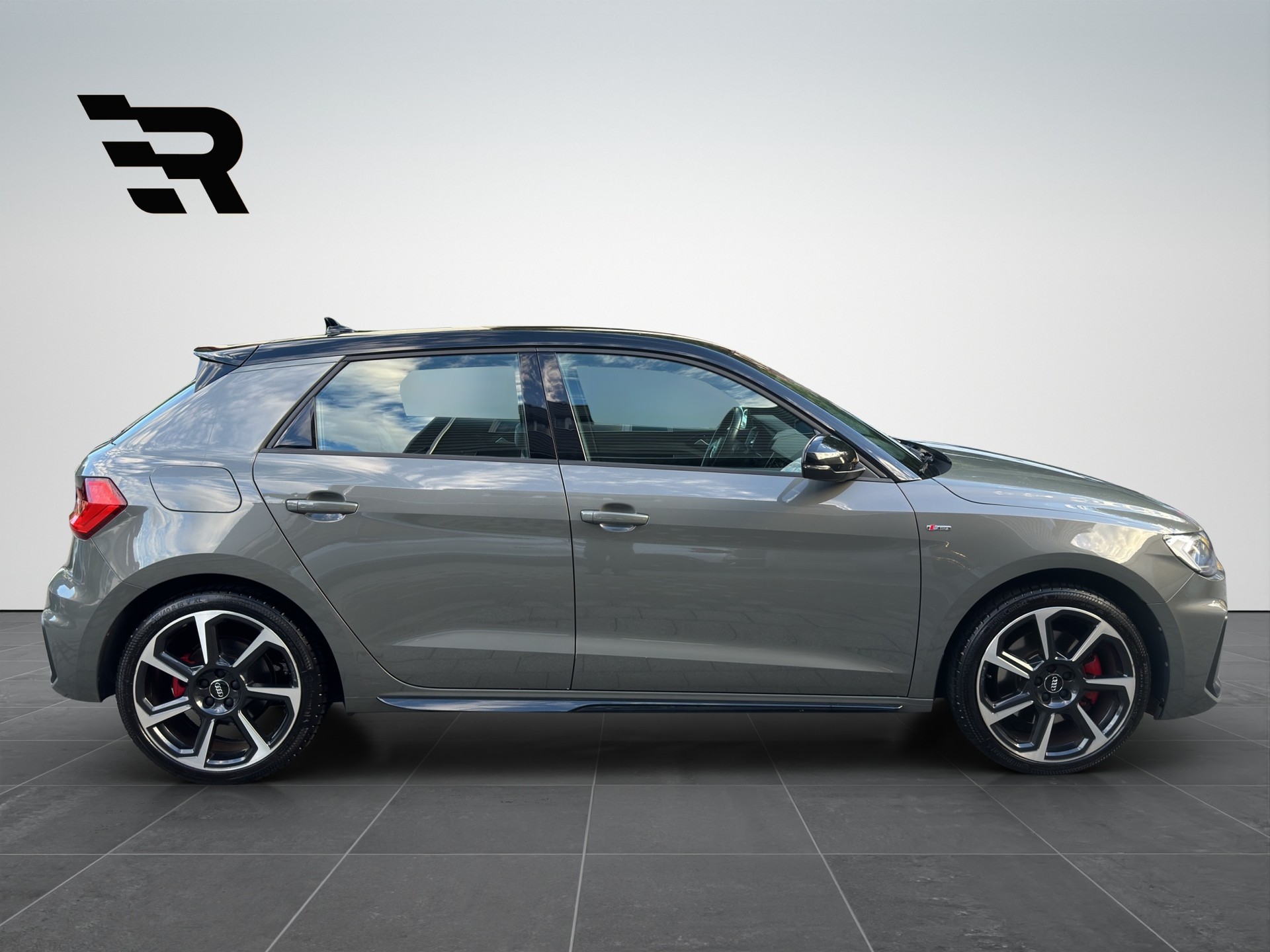 AUDI A1 Sportback 30 TFSI S Line S-tronic-image-5