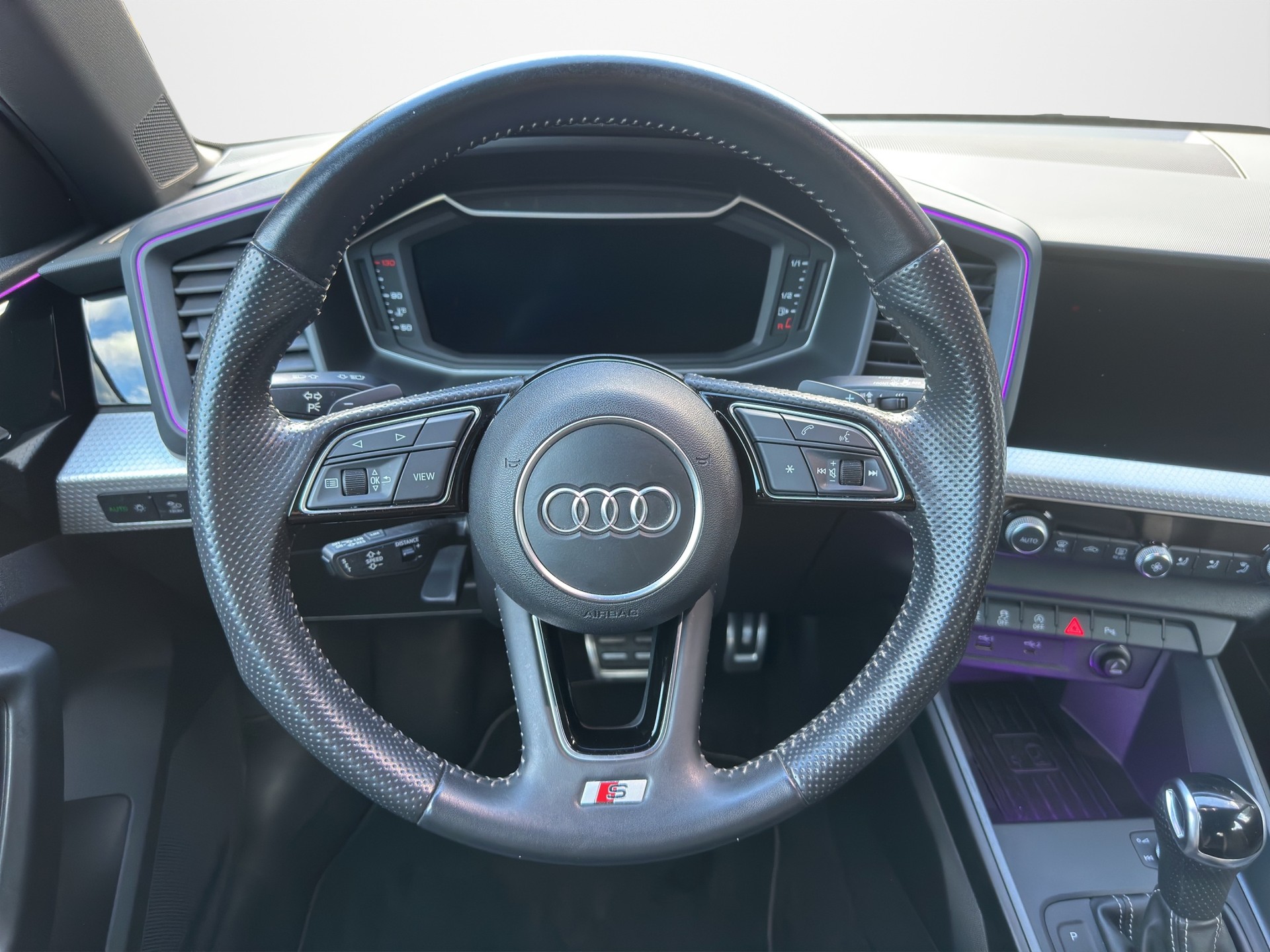 AUDI A1 Sportback 30 TFSI S Line S-tronic-image-9