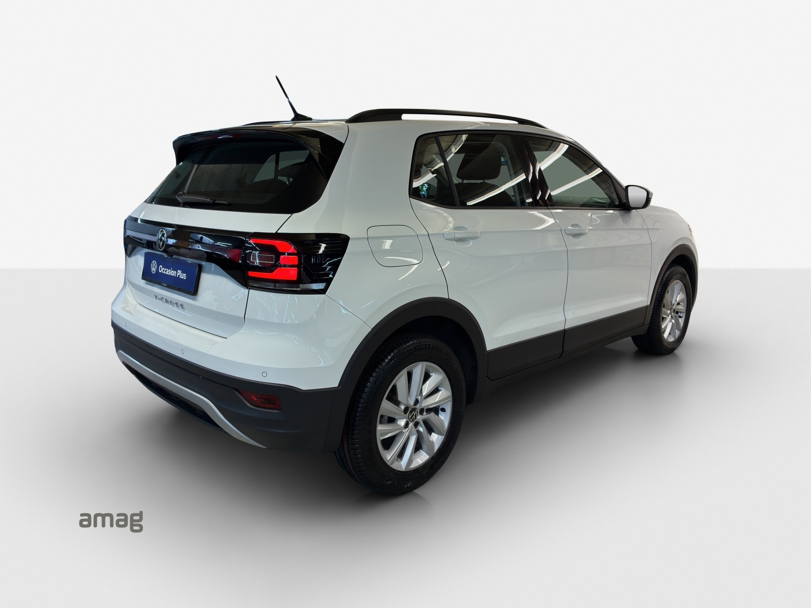 VW T-Cross 1.0 TSI Life Limited DSG-image-4