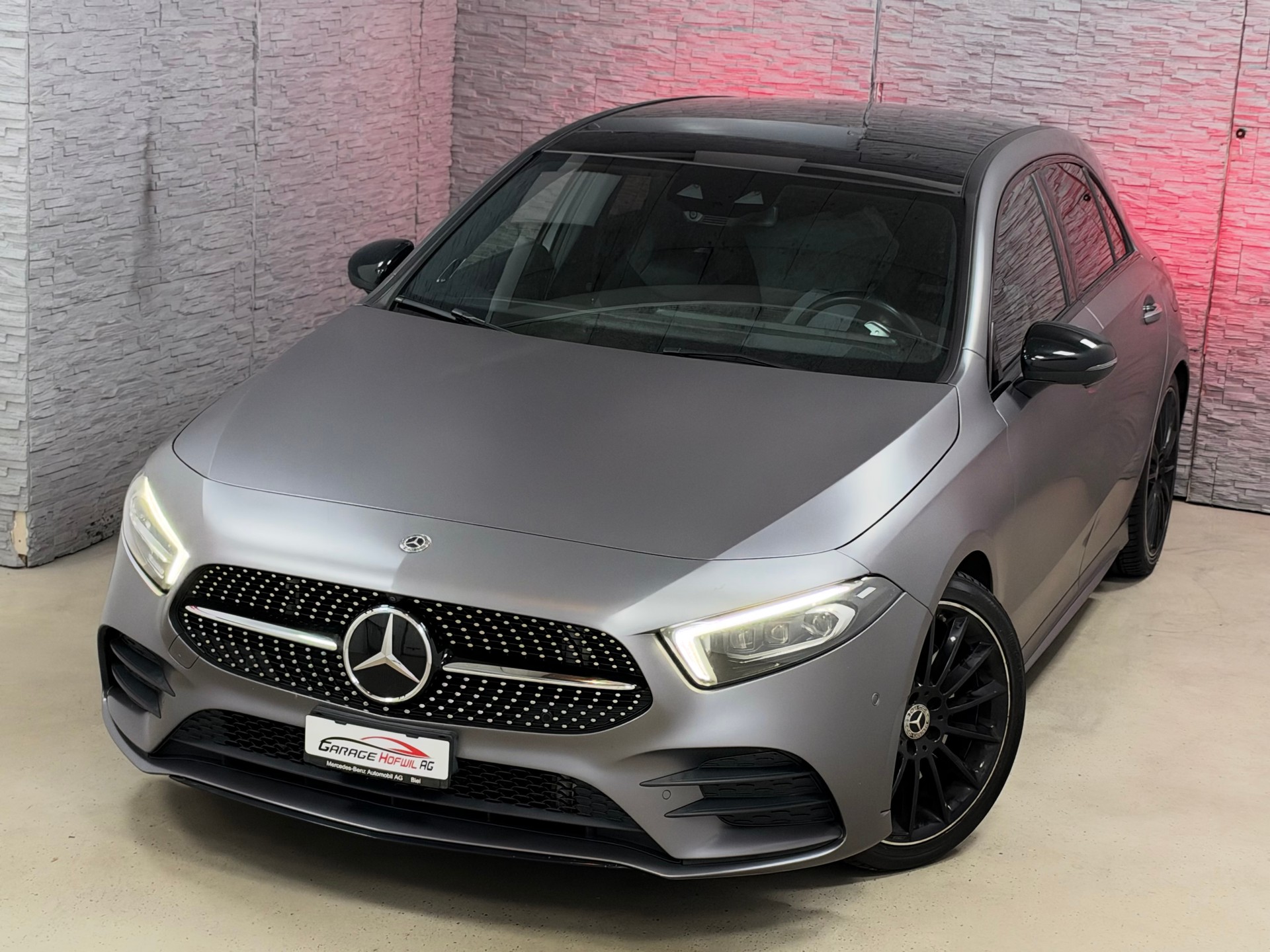 MERCEDES-BENZ A 250 AMG Line 7G-DCT-image-2
