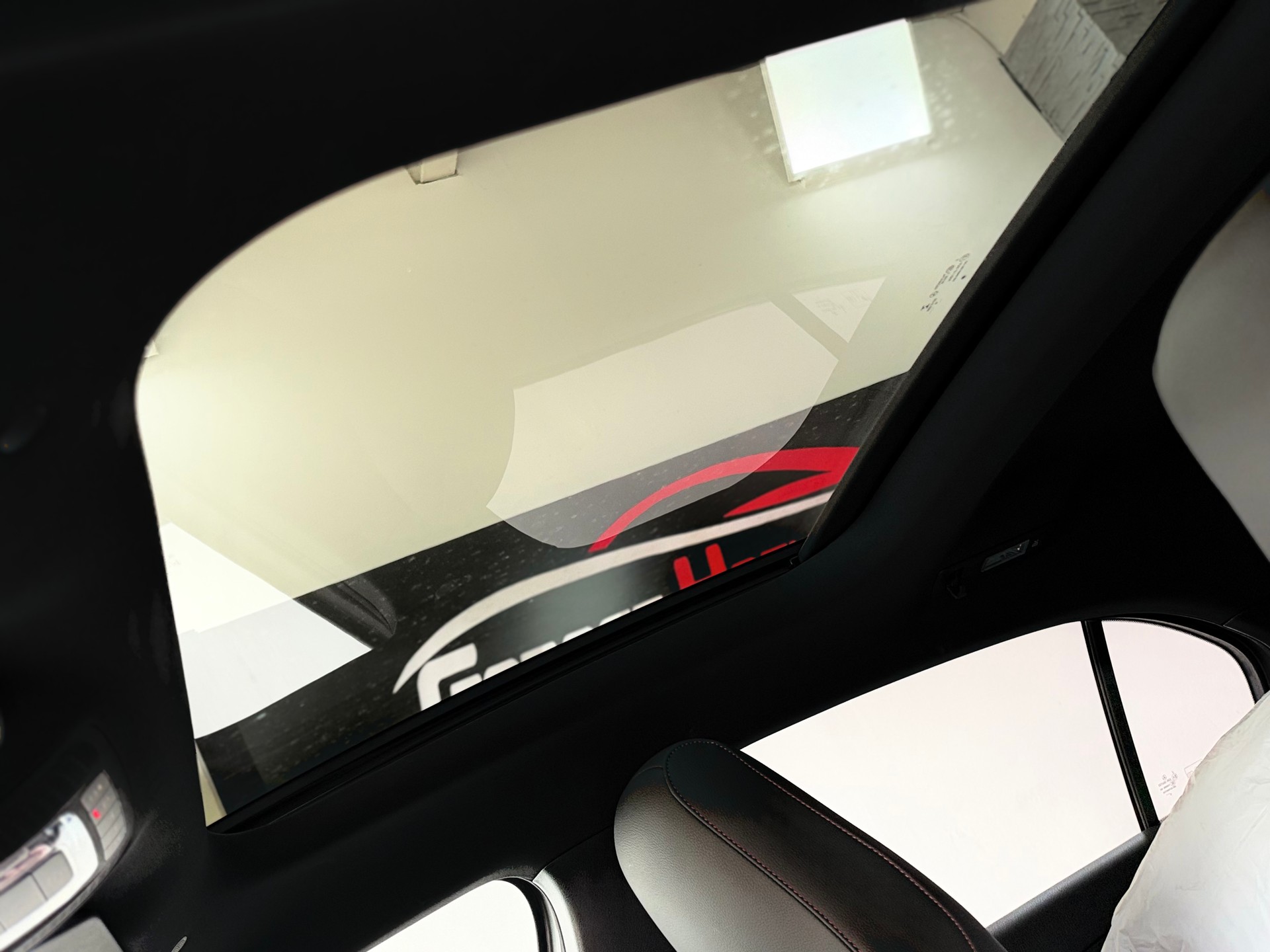MERCEDES-BENZ A 250 AMG Line 7G-DCT-image-15