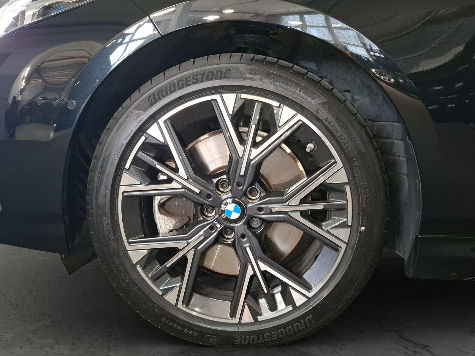 BMW 1er Reihe F70 123 xDrive-image-4