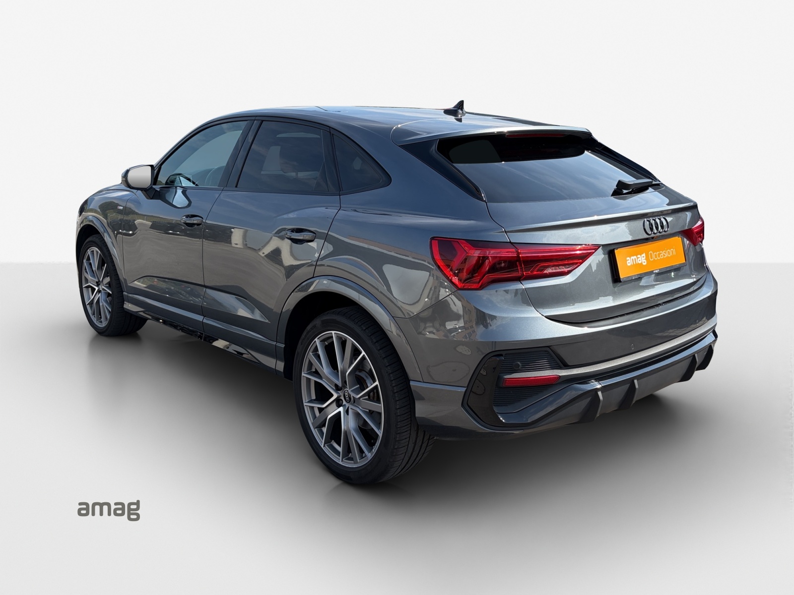 AUDI Q3 Sportback 35 TFSI S line Attraction S-tronic-image-2