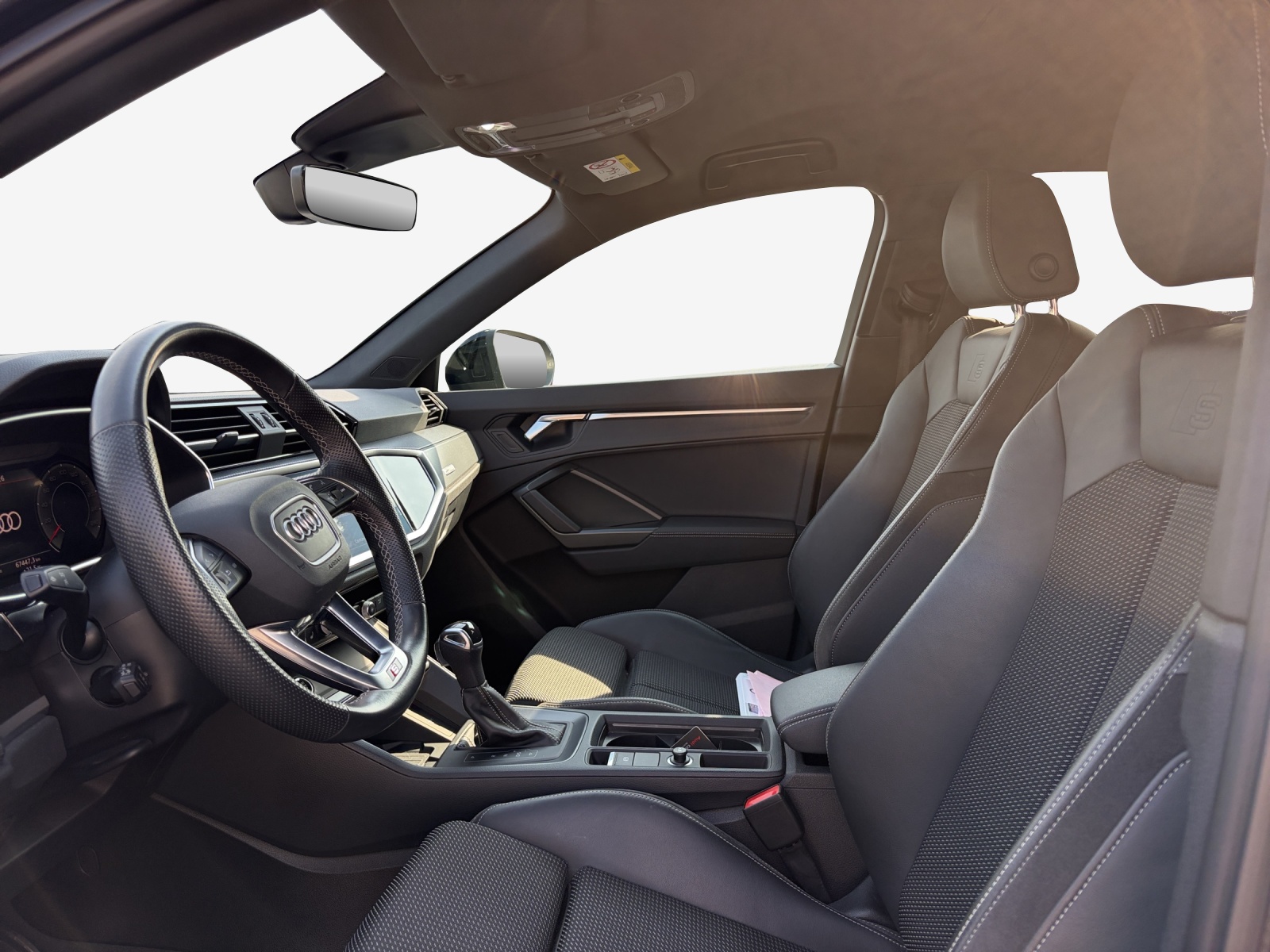 AUDI Q3 Sportback 35 TFSI S line Attraction S-tronic-image-7