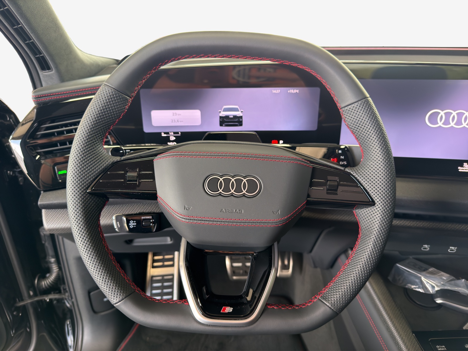 AUDI Q7 SUV TDI quattro 220 kW-image-9