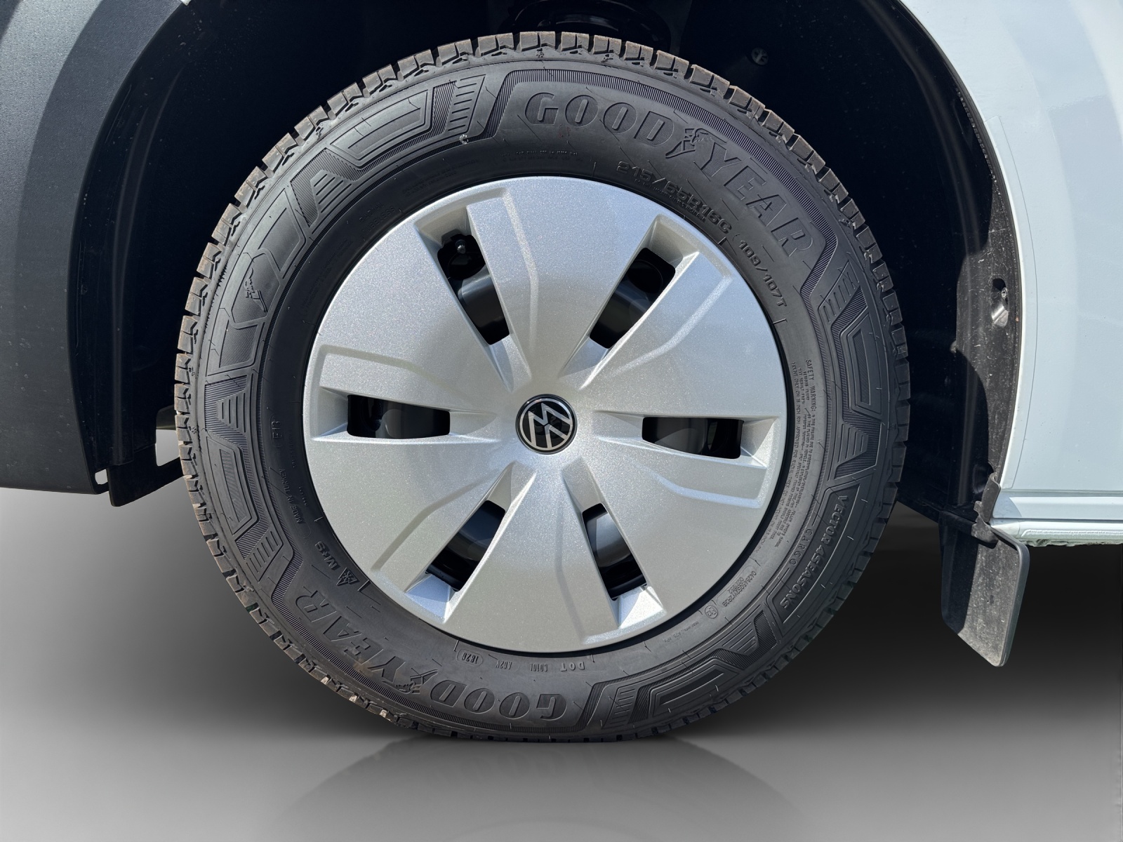 VW Transporter 2.0 TDI Automat-image-15