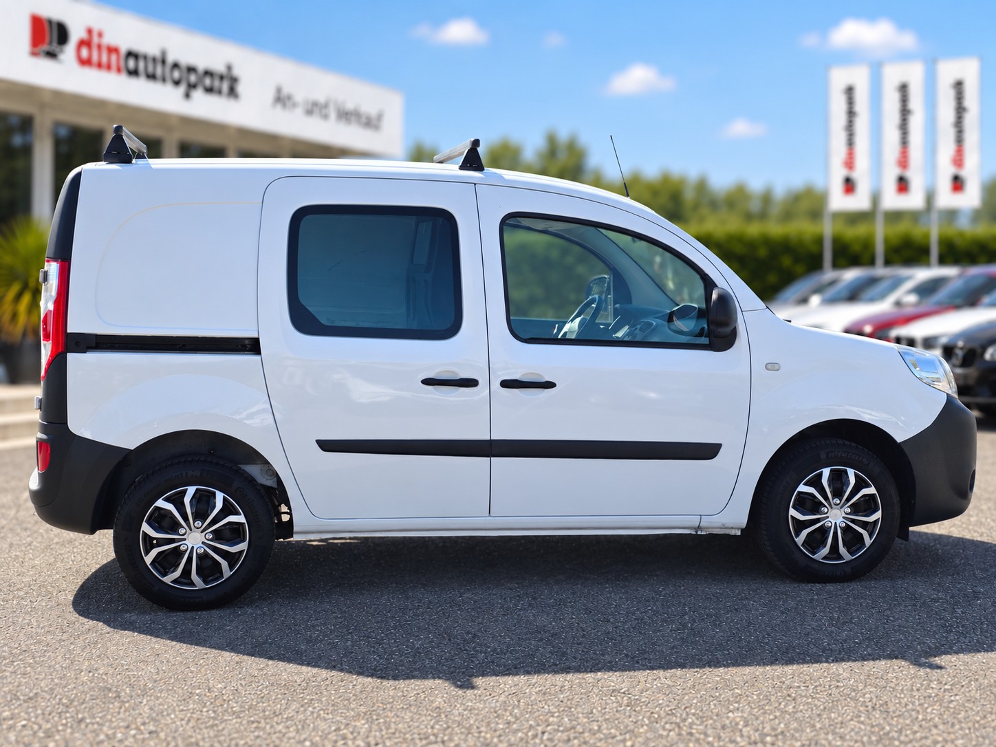 RENAULT Kangoo Medium TCe 115 ENERGY Business * Frisch ab MFK *-image-4