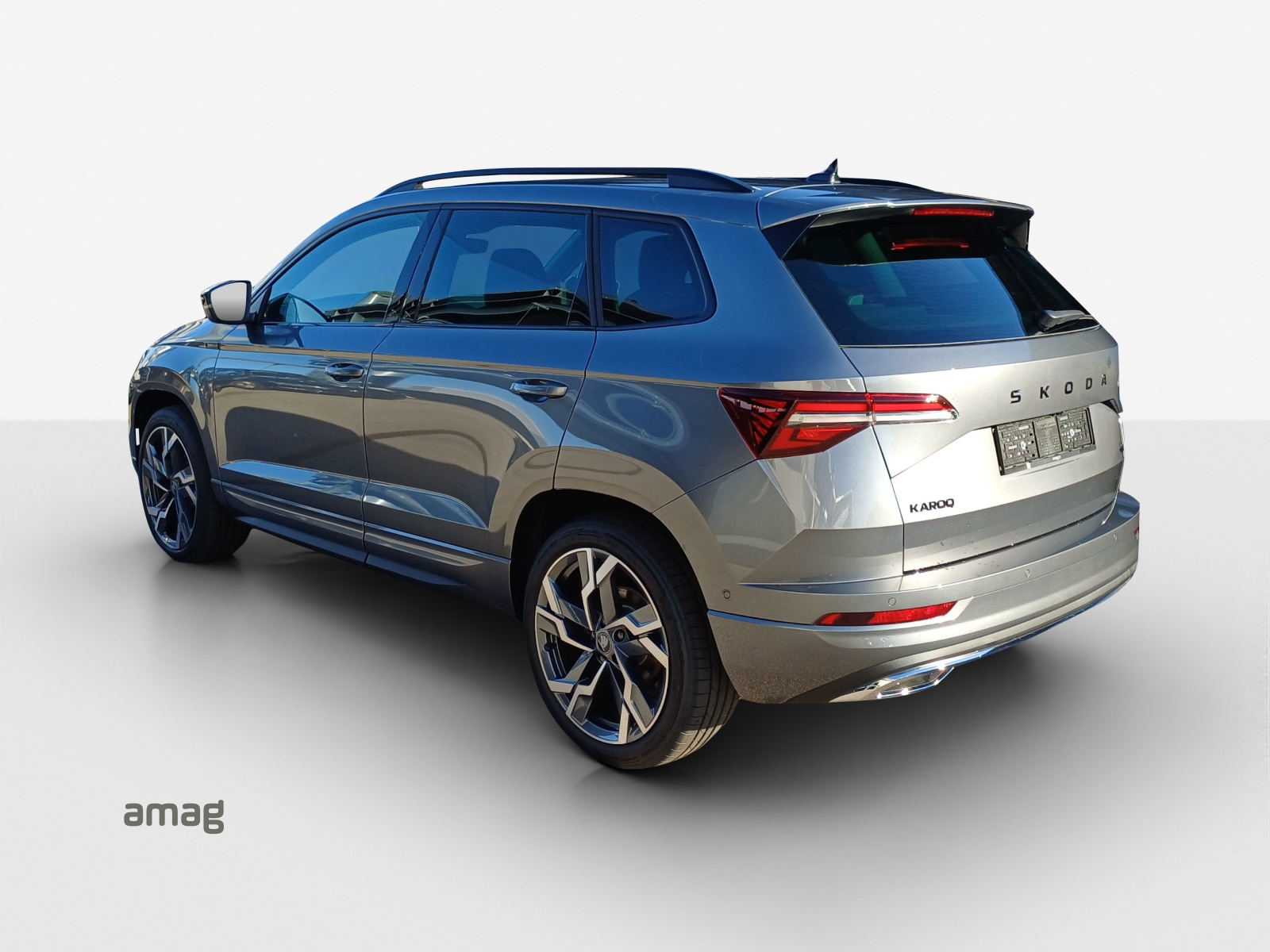 SKODA Karoq 2.0 TSI SportLine 4x4 DSG-showroom-element-2