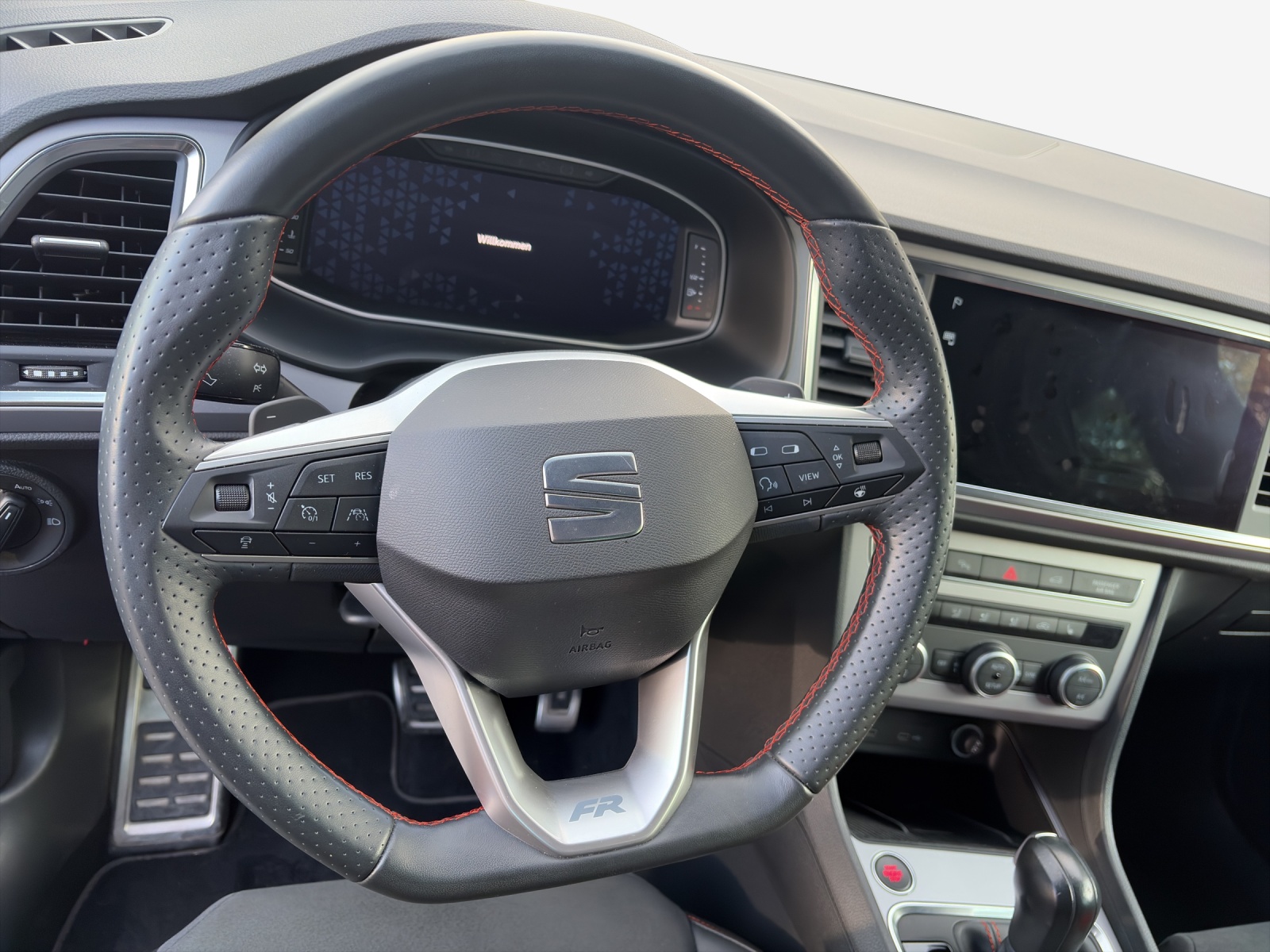 SEAT Ateca 2.0 TSI Hola FR 4Drive DSG-image-10