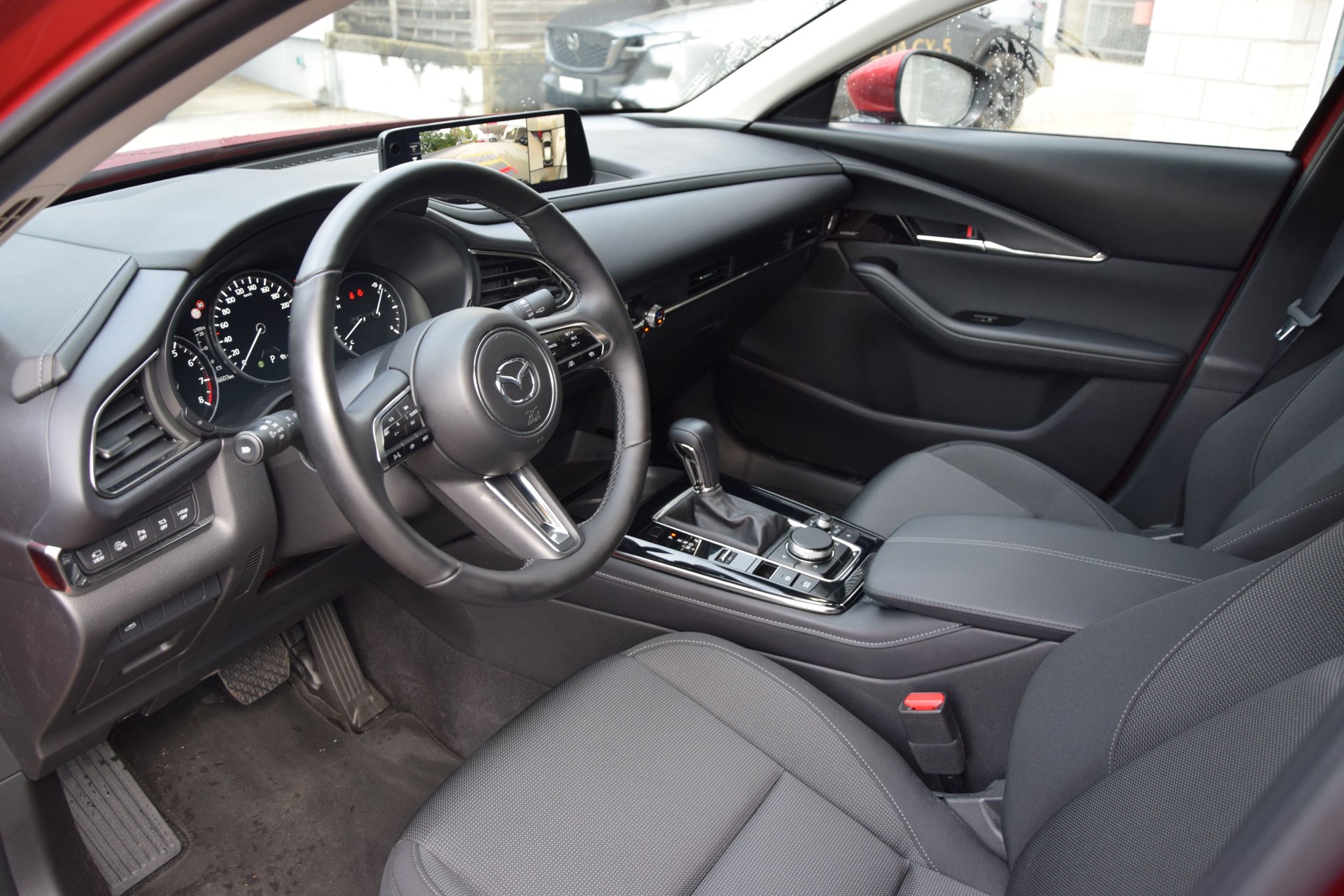 MAZDA CX-30 SKYACTIV-X 186 M Hybrid Exclusive Line AWD AT-image-4
