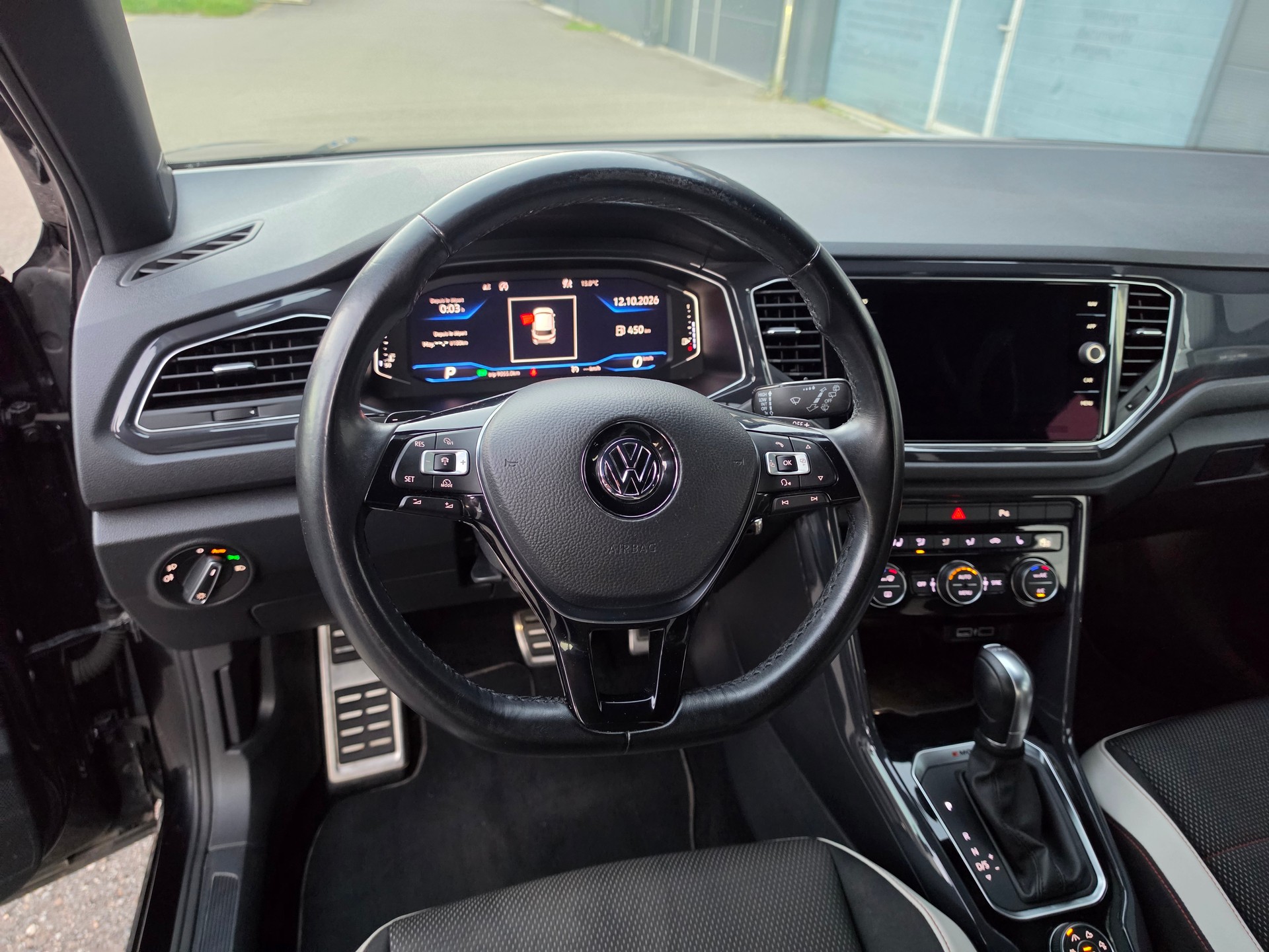 VW T-Roc 2.0 TDI SCR Sport DSG 4Motion-image-9